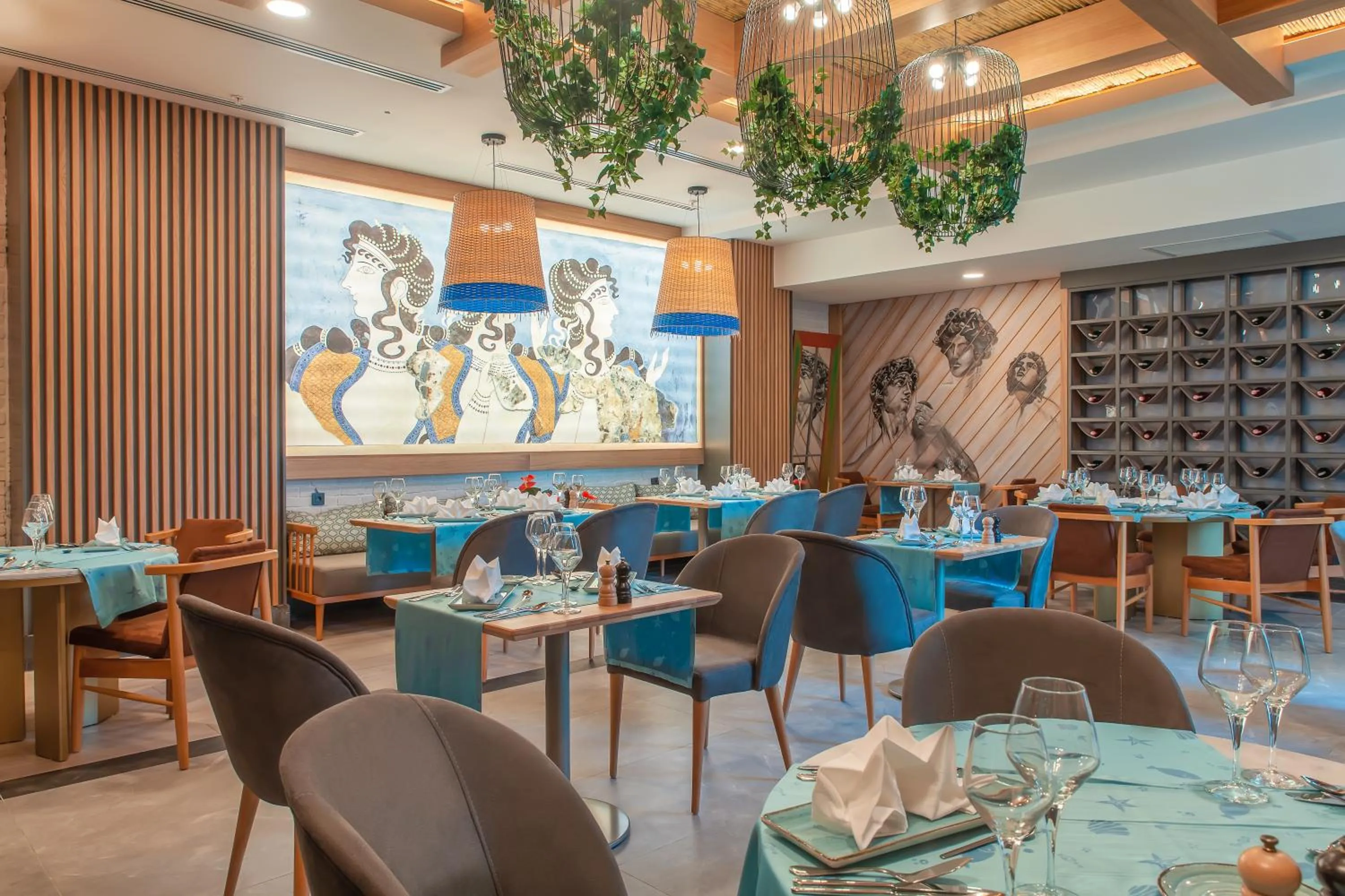 Dinner in Side Royal Style Hotel