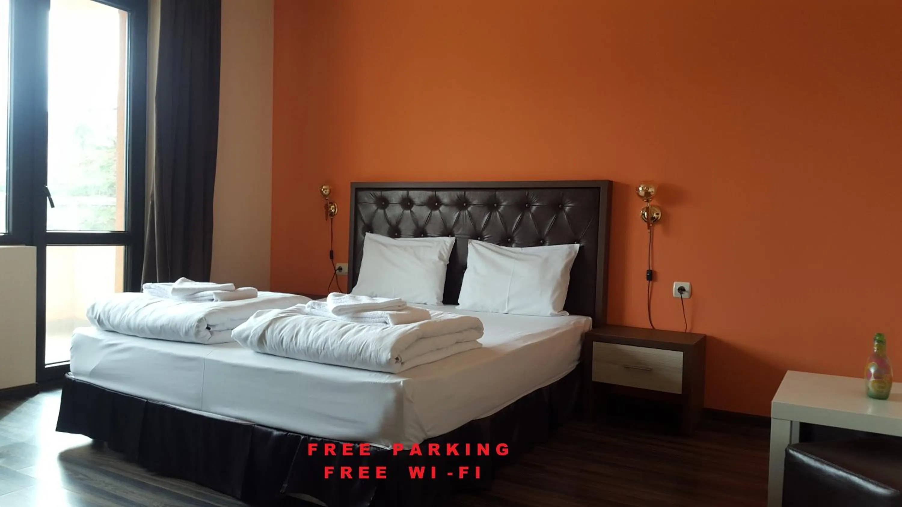 Photo of the whole room, Bed in City Blagoevgrad Family Hotel