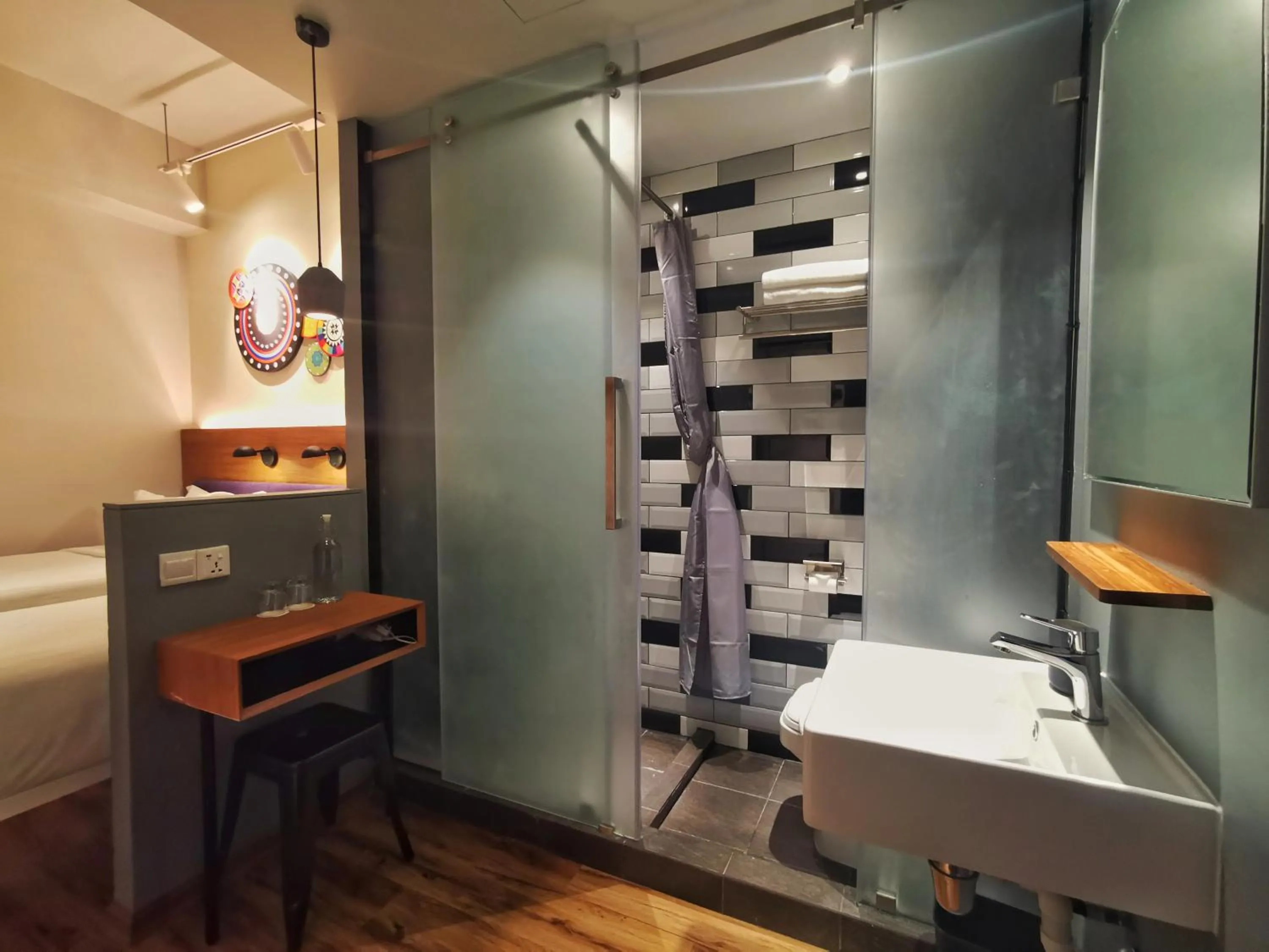 Bed in TOOJOU Kota Kinabalu