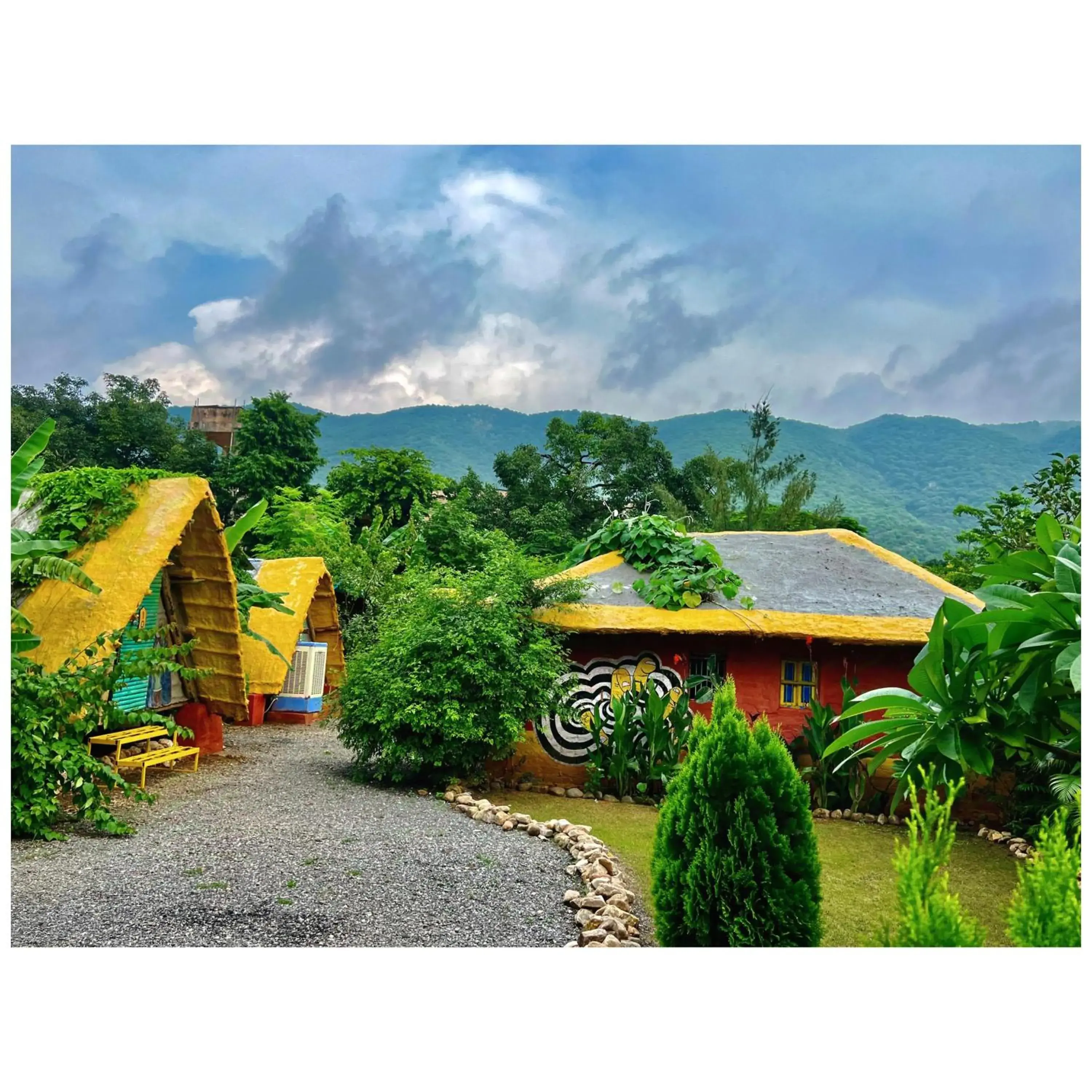 Property building in Namaste India Property building in Namaste India