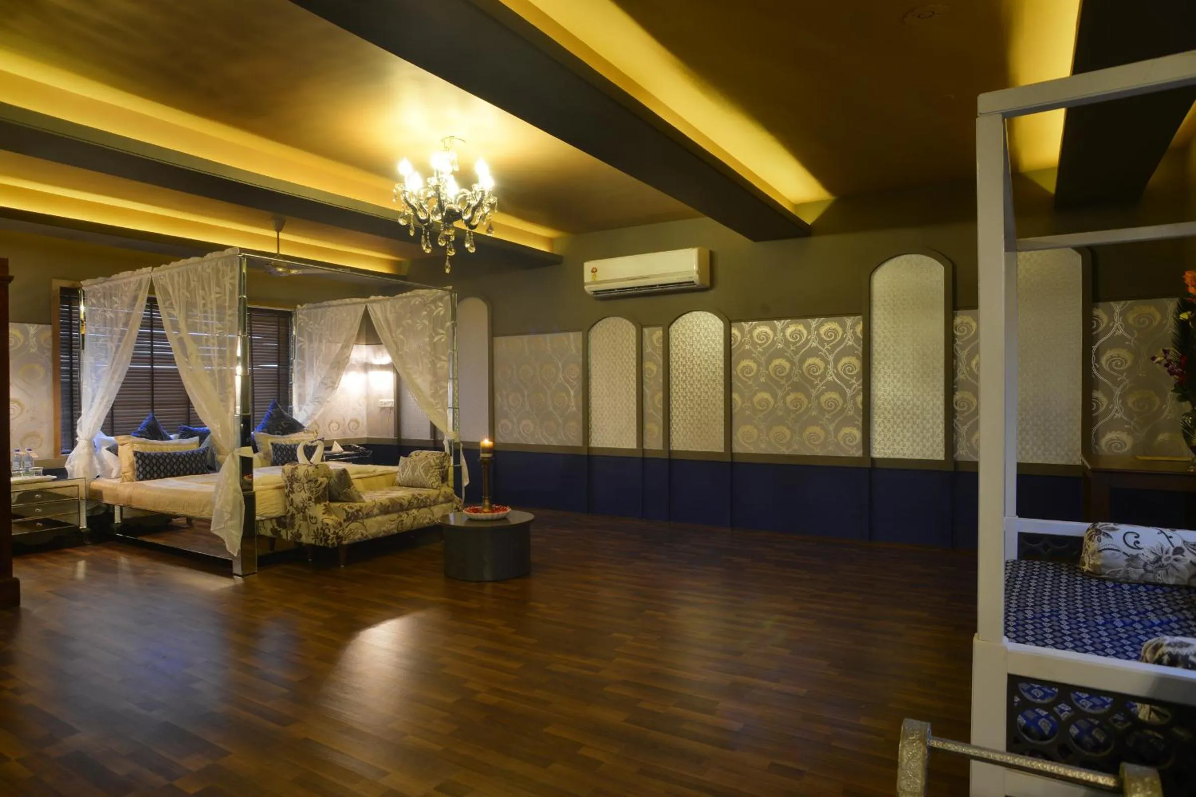 Bed in Heritage Khirasara Palace