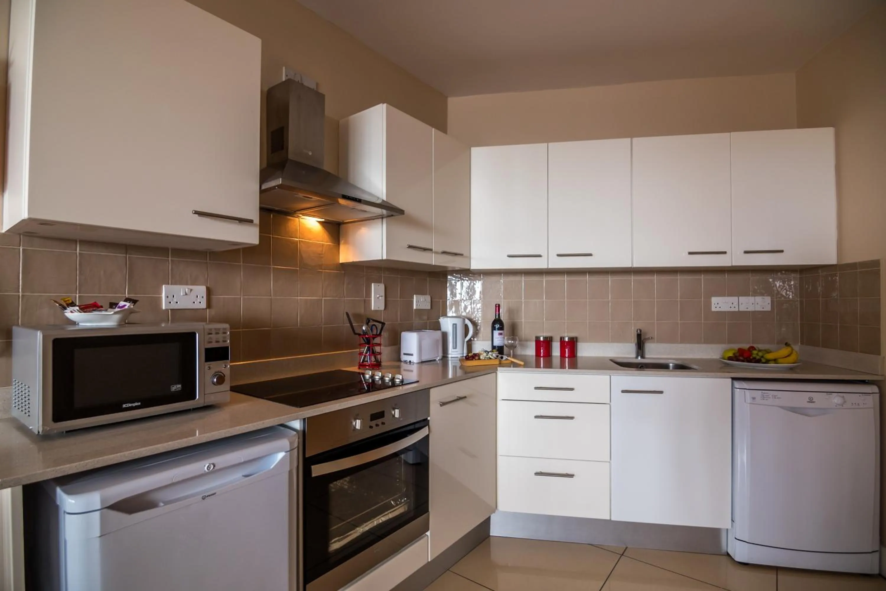 Kitchen or kitchenette in Galway Bay Sea View Apartments