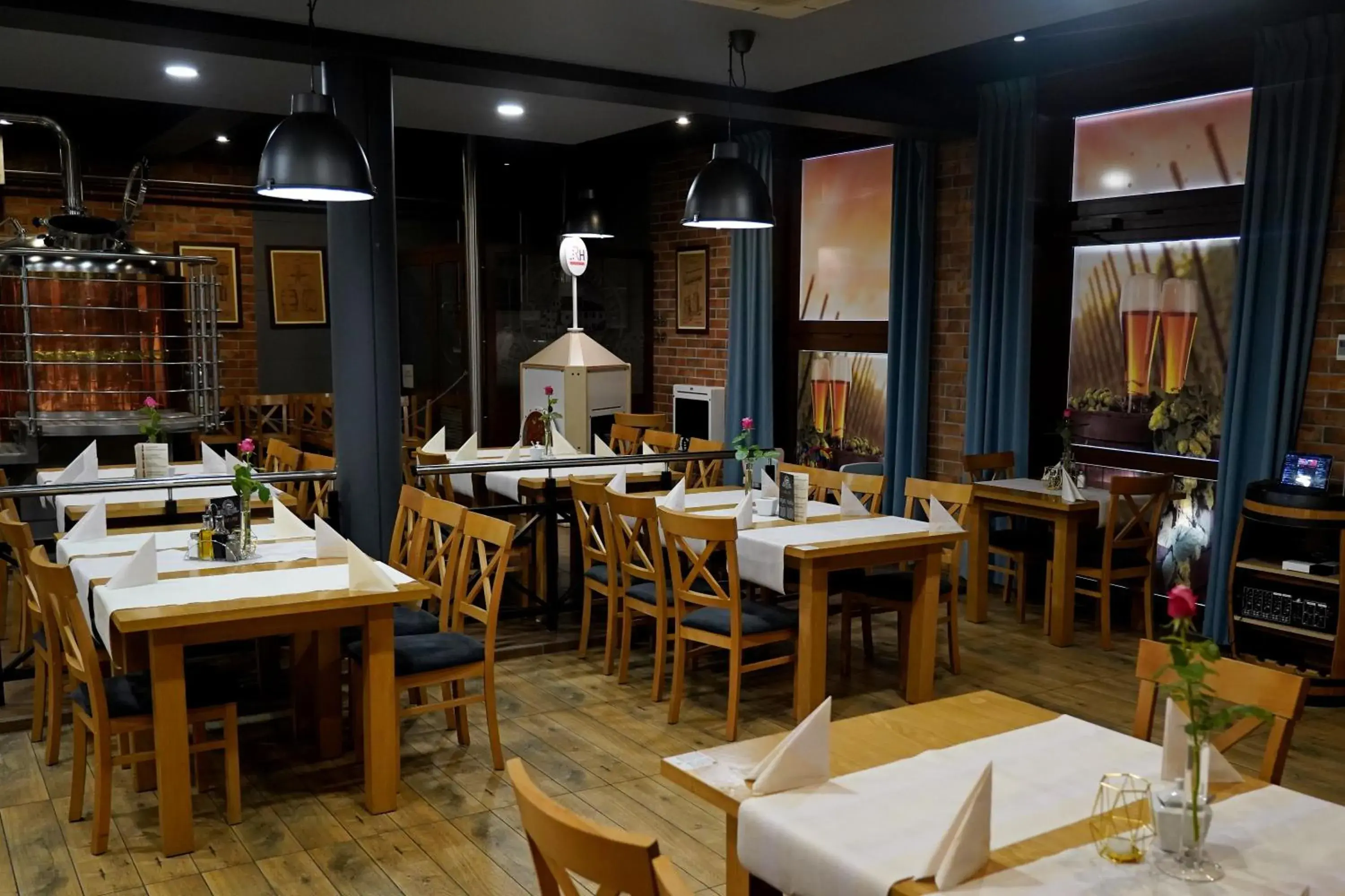 Restaurant/places to eat in Hotel Rad Restaurant/places to eat in Hotel Rad