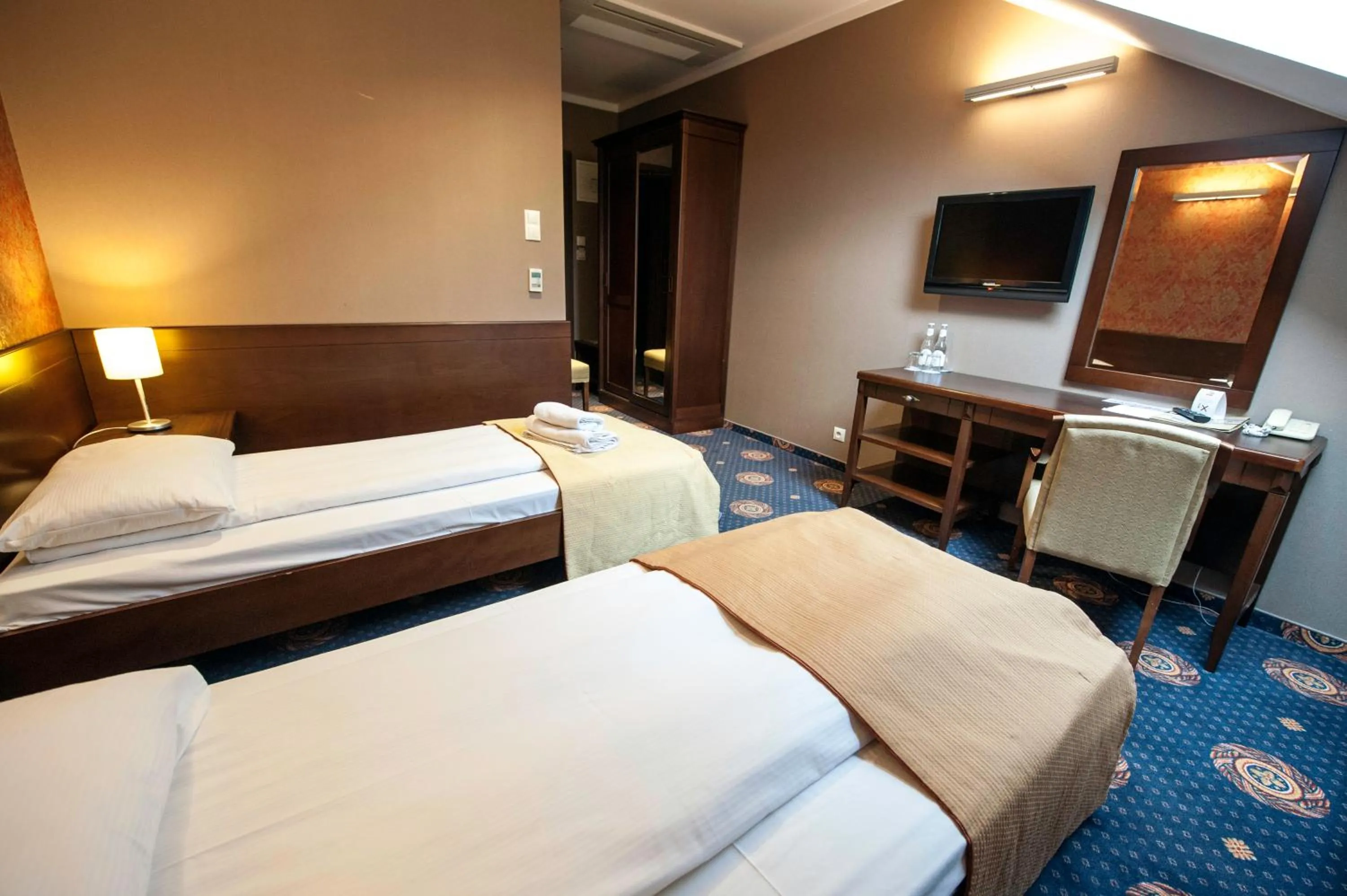 Photo of the whole room, Bed in Hotel Rad