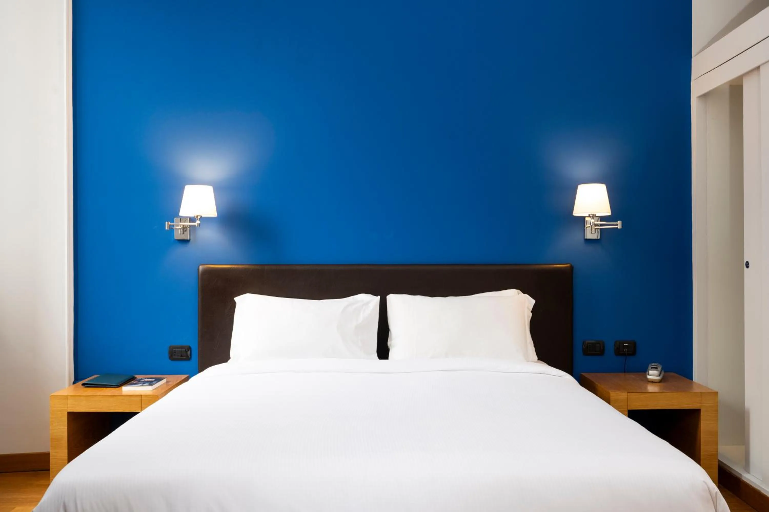 Bed in Sky Blue Place Rome