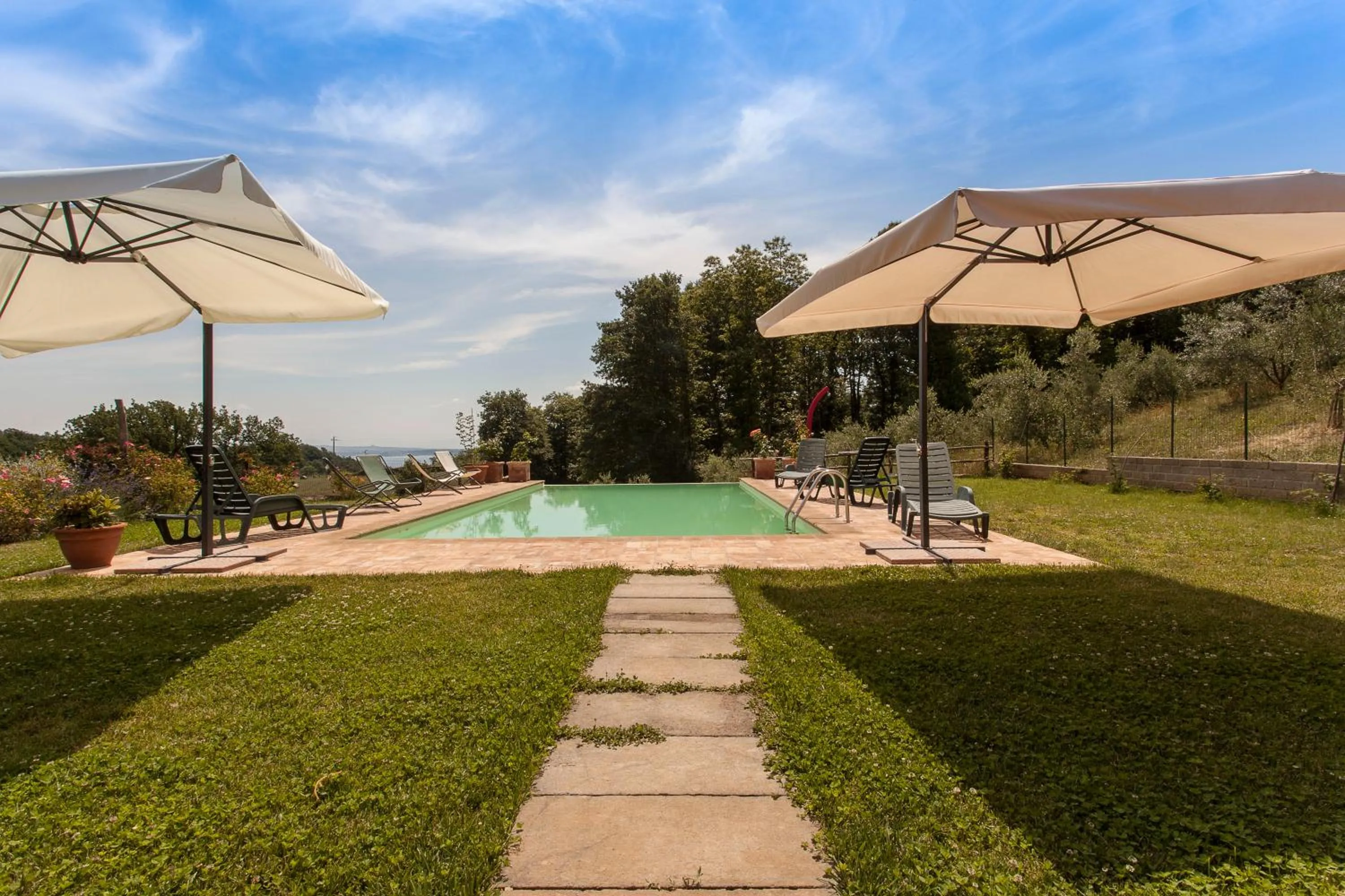 Swimming pool in Agriturismo La Gismonda