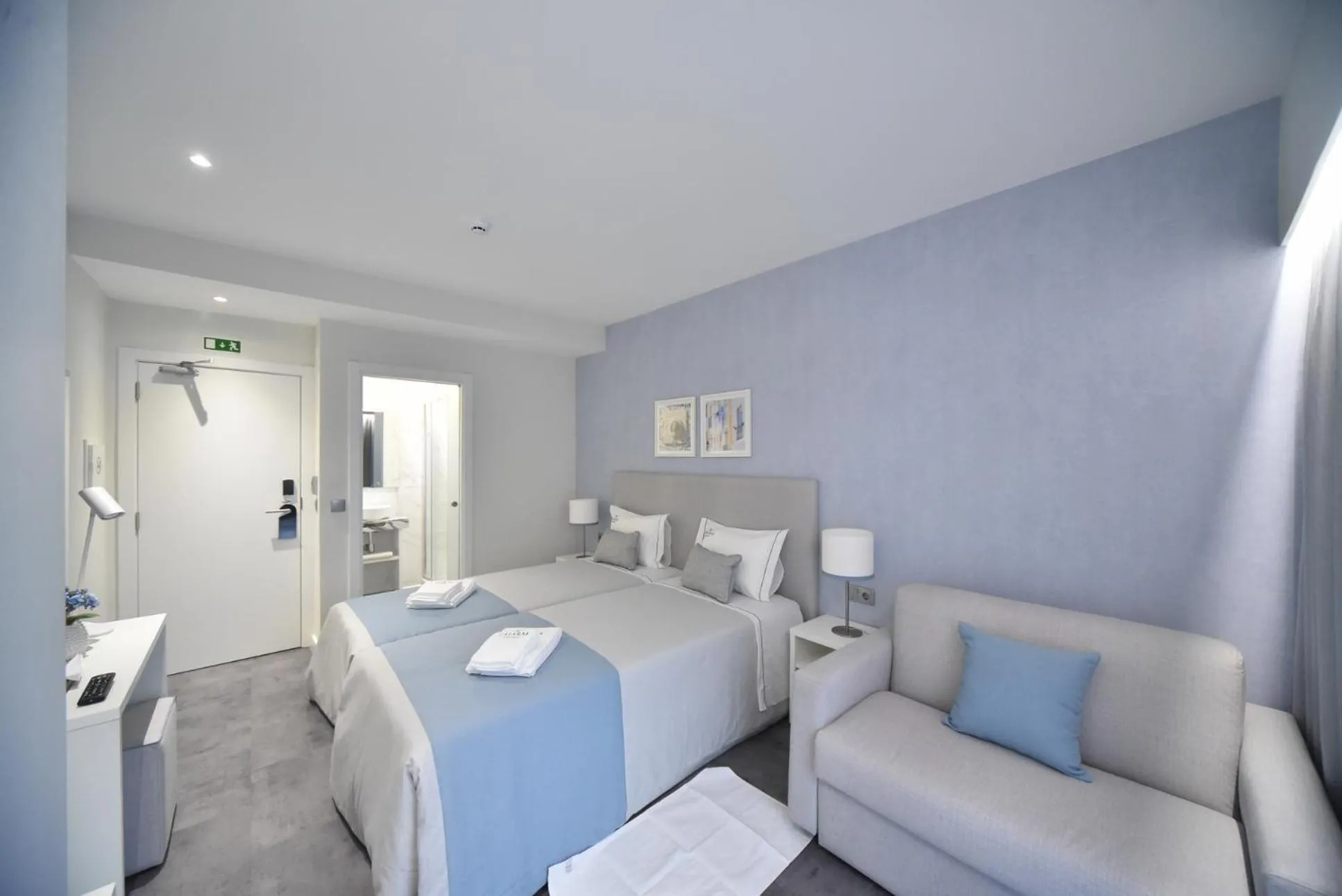 Bed in My Charm Lisbon Suites