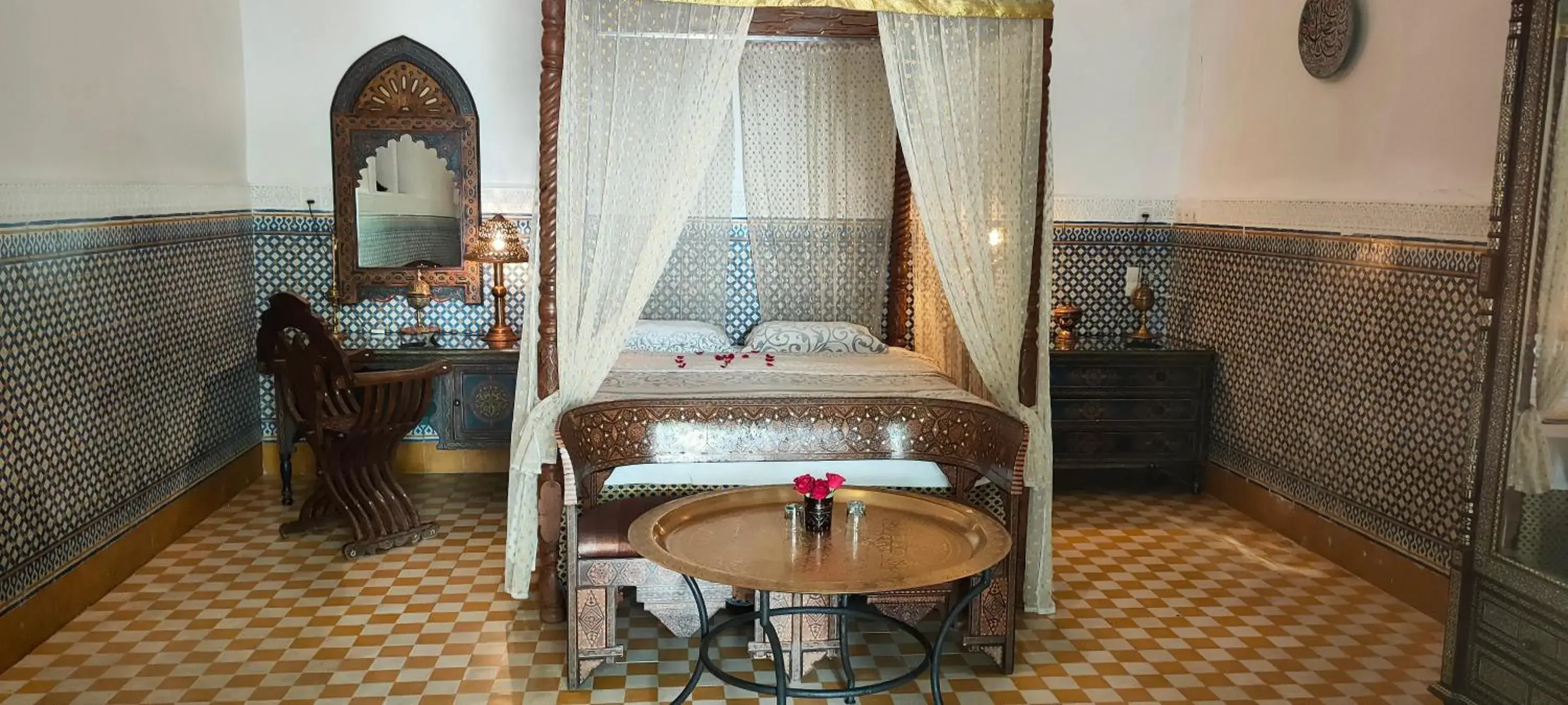 Riad Ifoulki Riad Ifoulki
