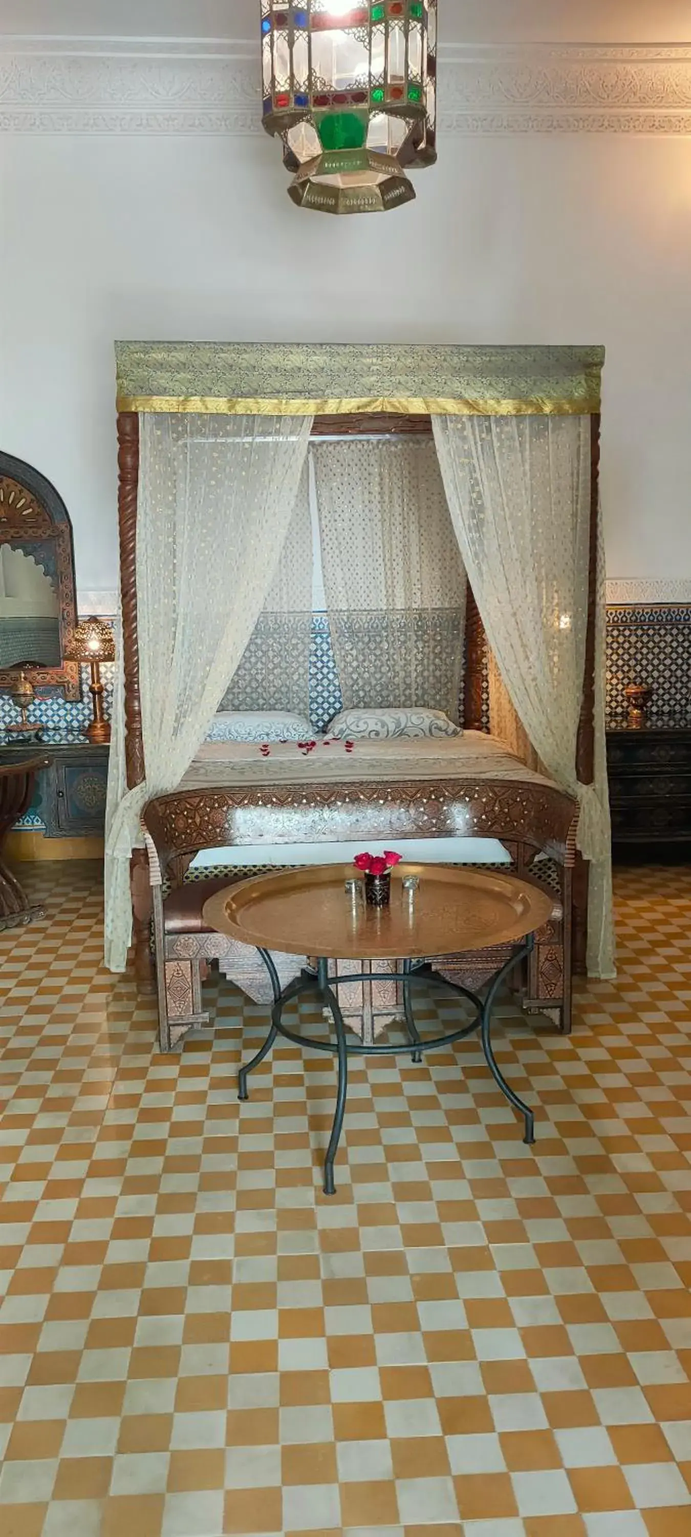 Riad Ifoulki Riad Ifoulki