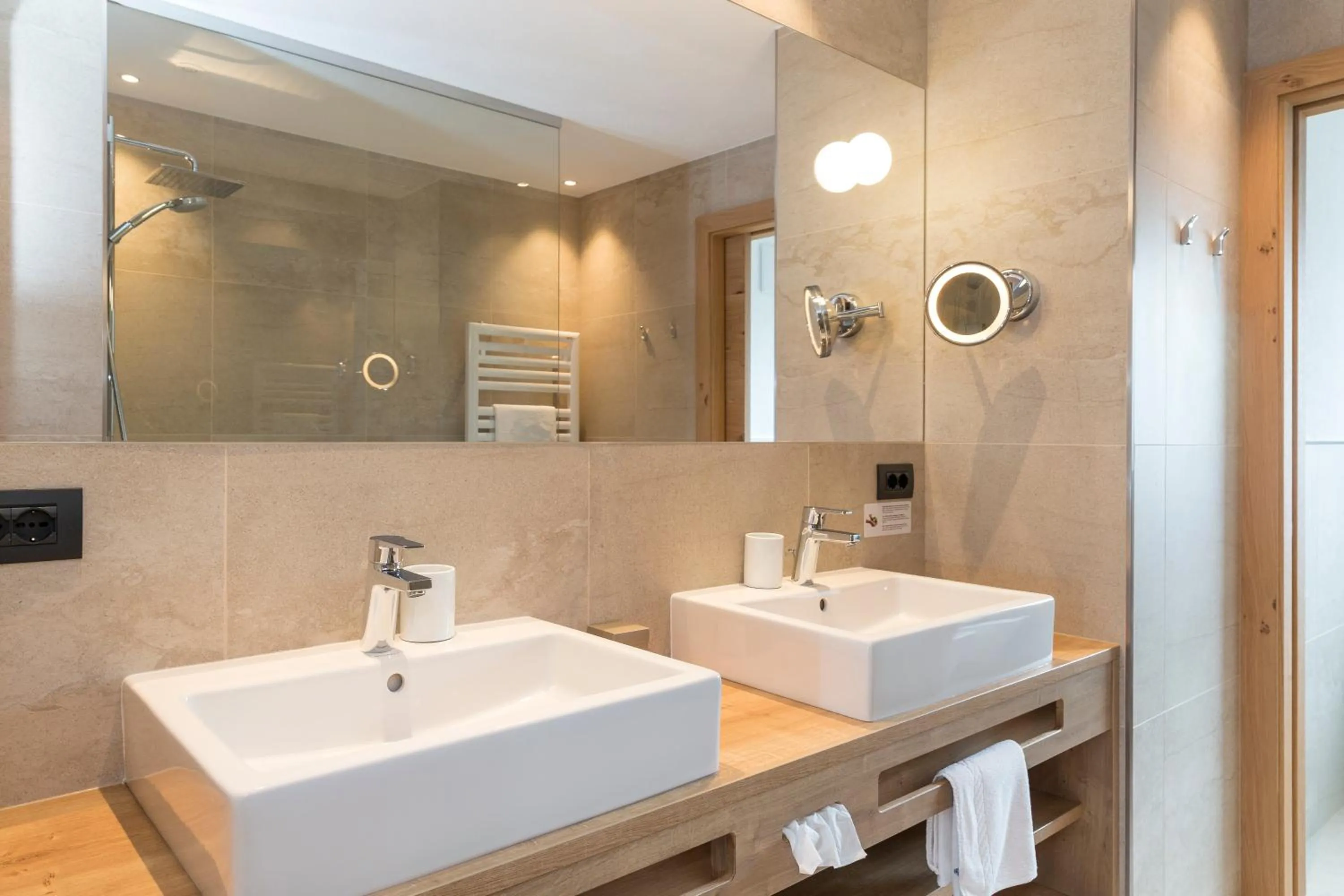 Mountain view in Hotel Royal