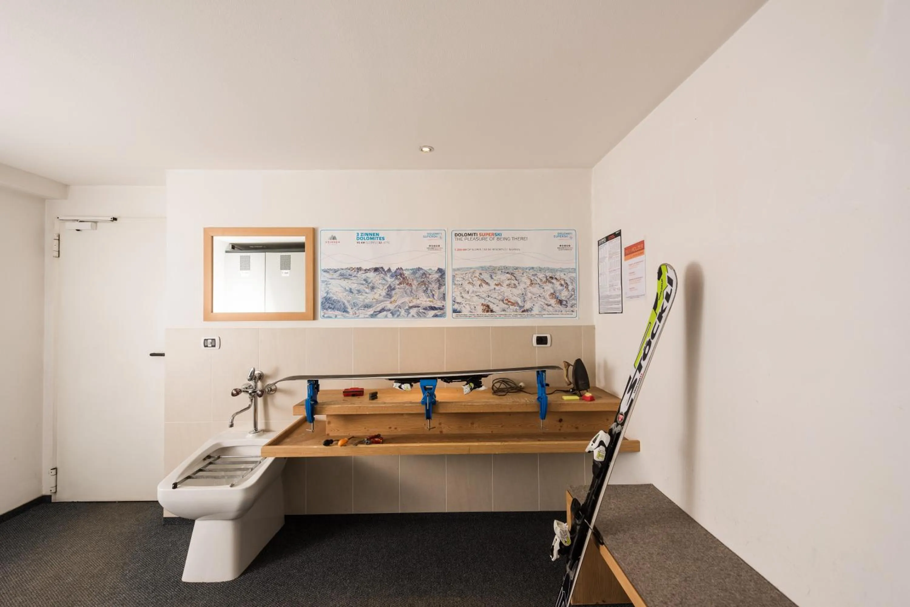 Skiing in Hotel Royal