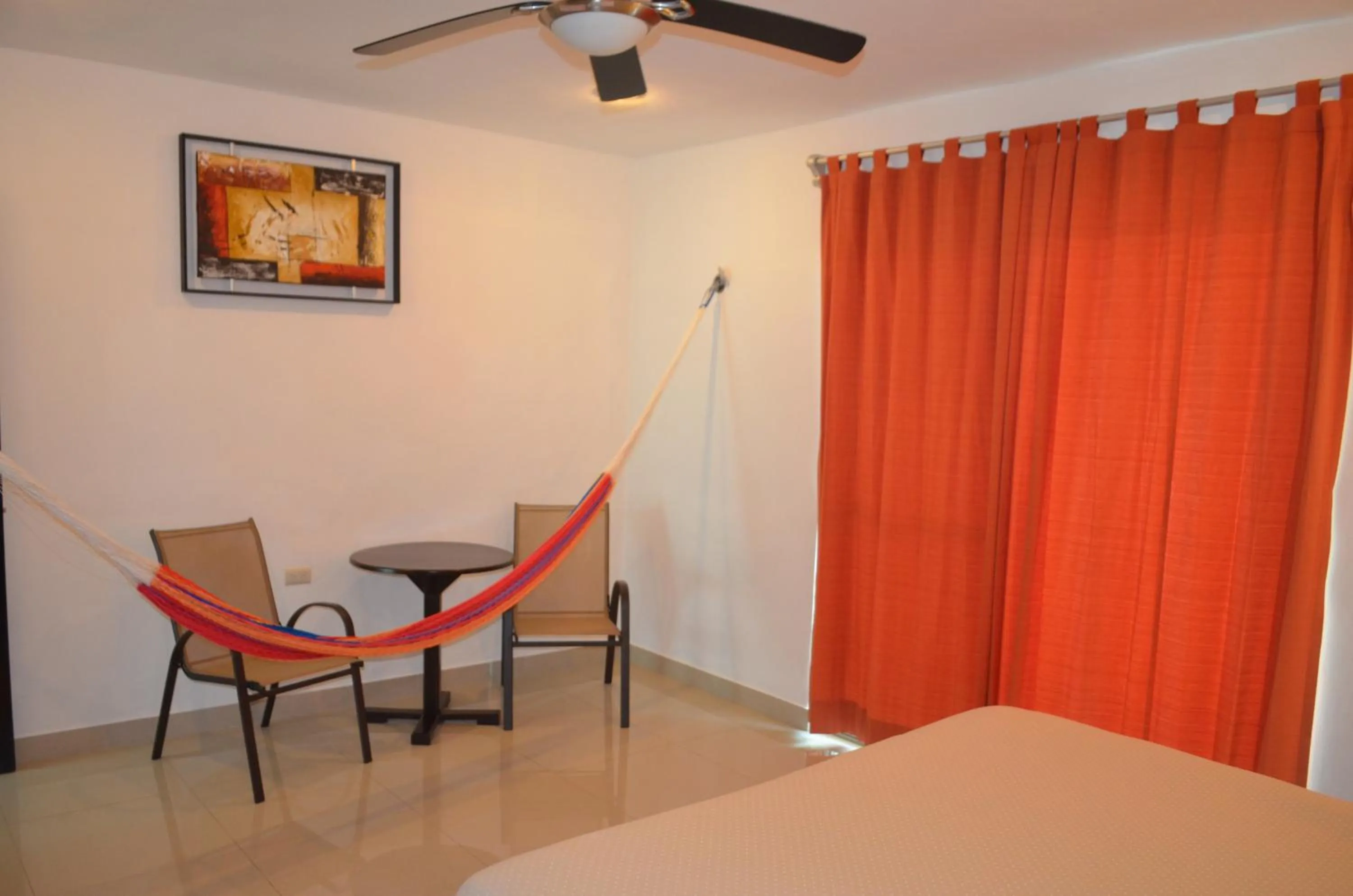 Text overlay, Bed in Casa Mango