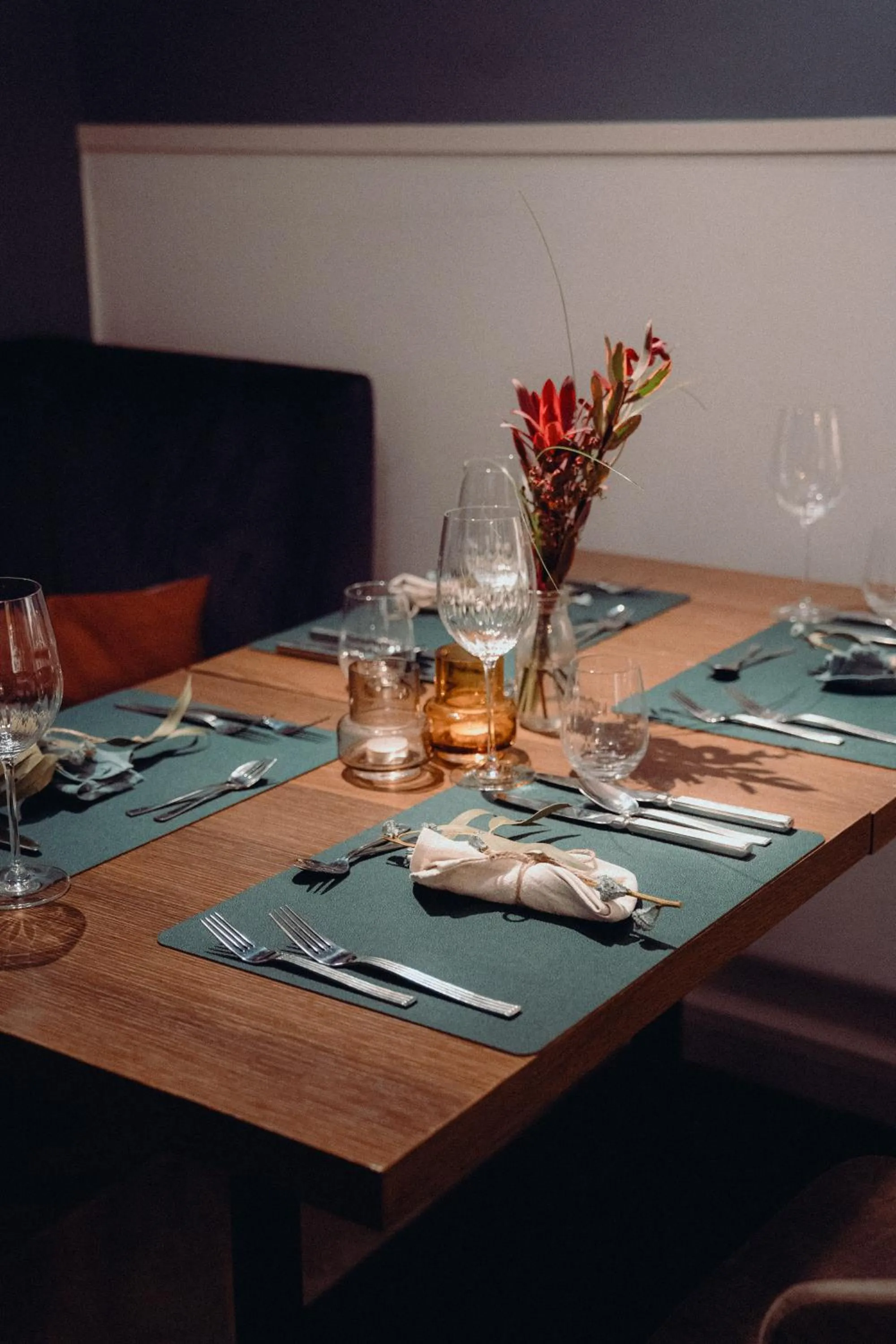 Restaurant/places to eat in ONNO Boutique Hotel & Apartments