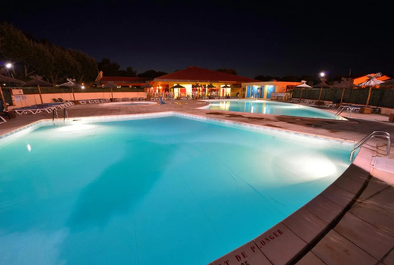 Swimming pool in Azureva Saint Cyprien