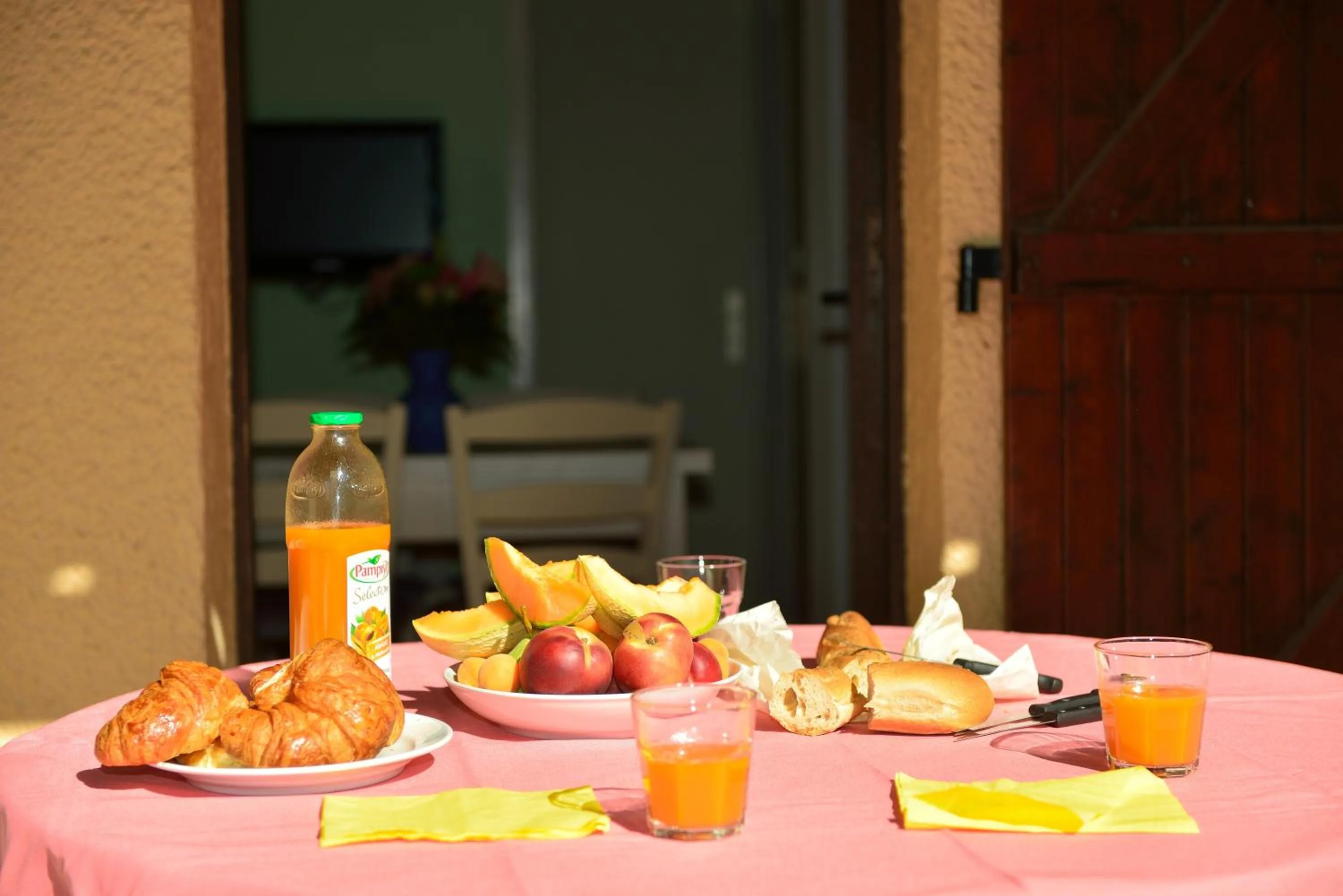 Continental breakfast in Azureva Saint Cyprien