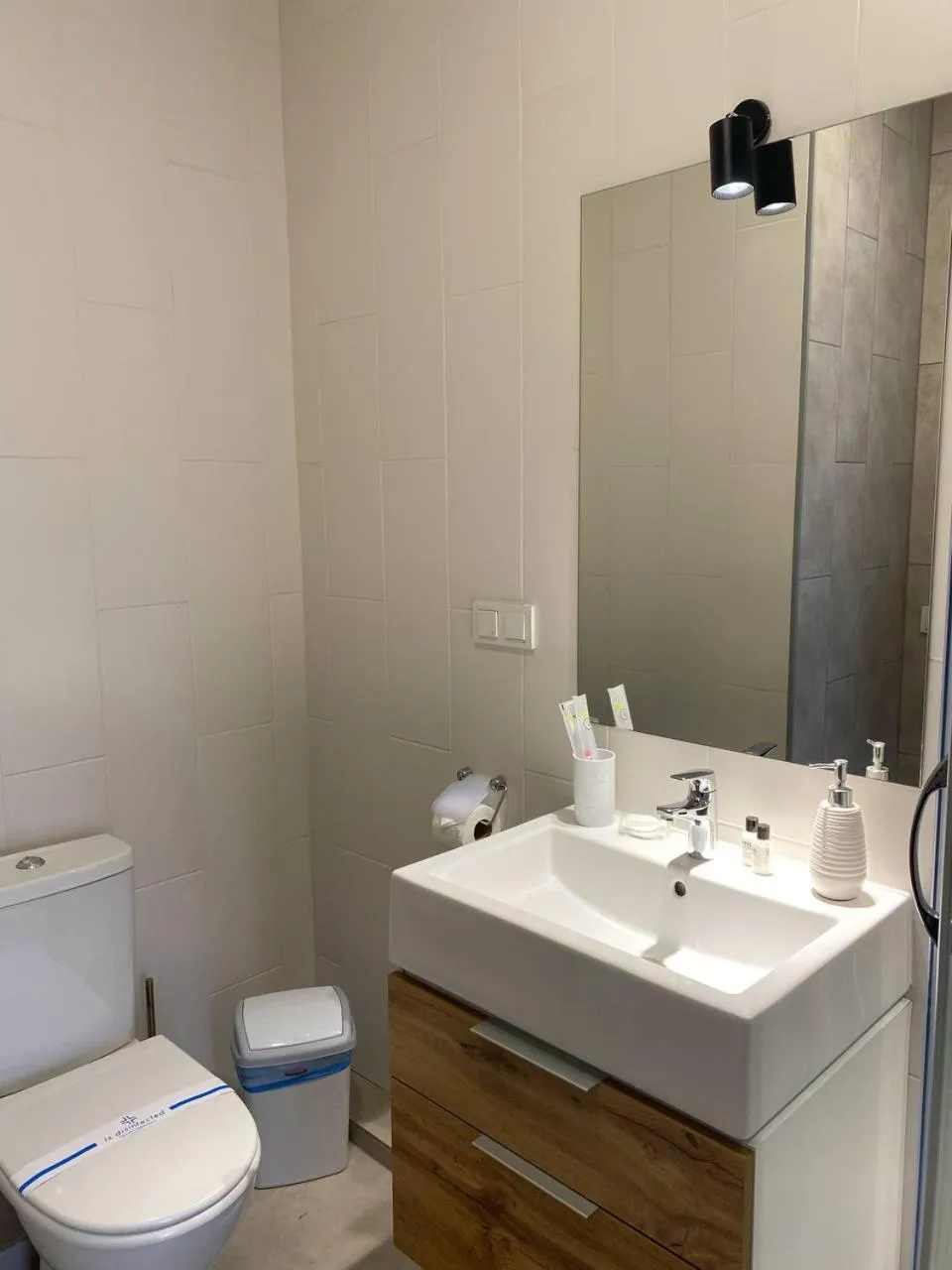 Toilet in Nyvky Residence