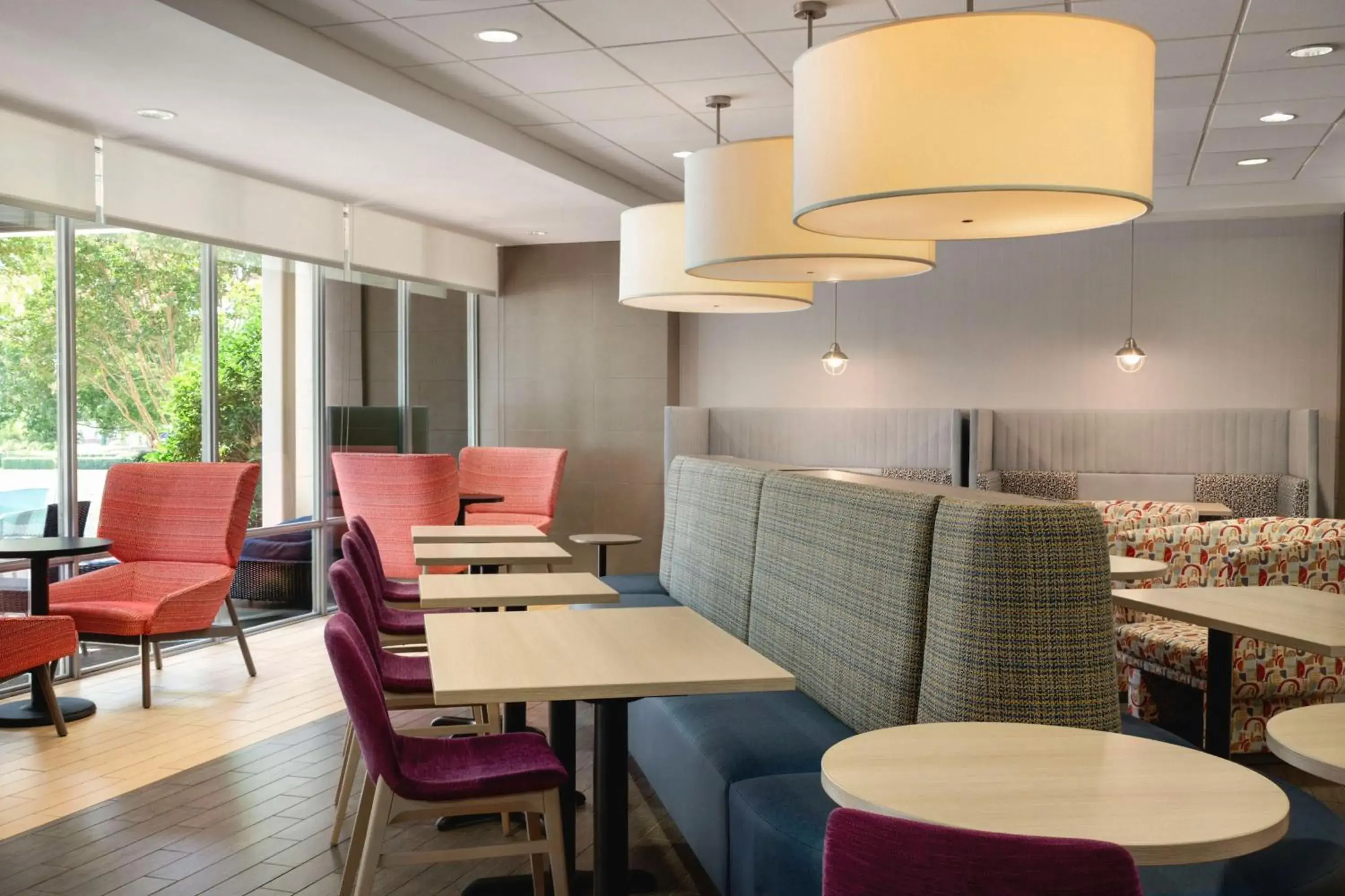 Lobby or reception in Home2 Suites by Hilton - Oxford Lobby or reception in Home2 Suites by Hilton - Oxford