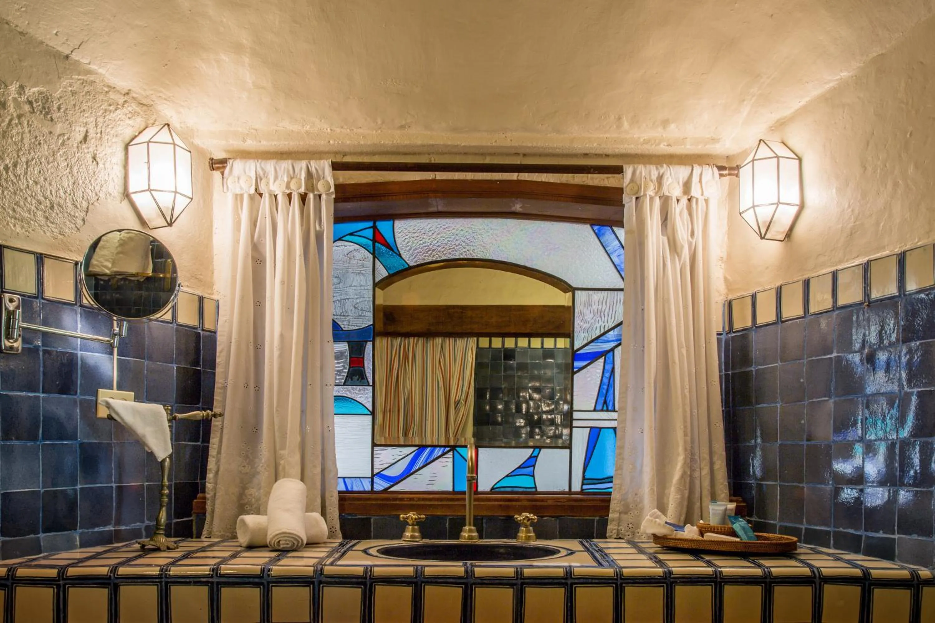 Bathroom in Hacienda San Gabriel de las Palmas