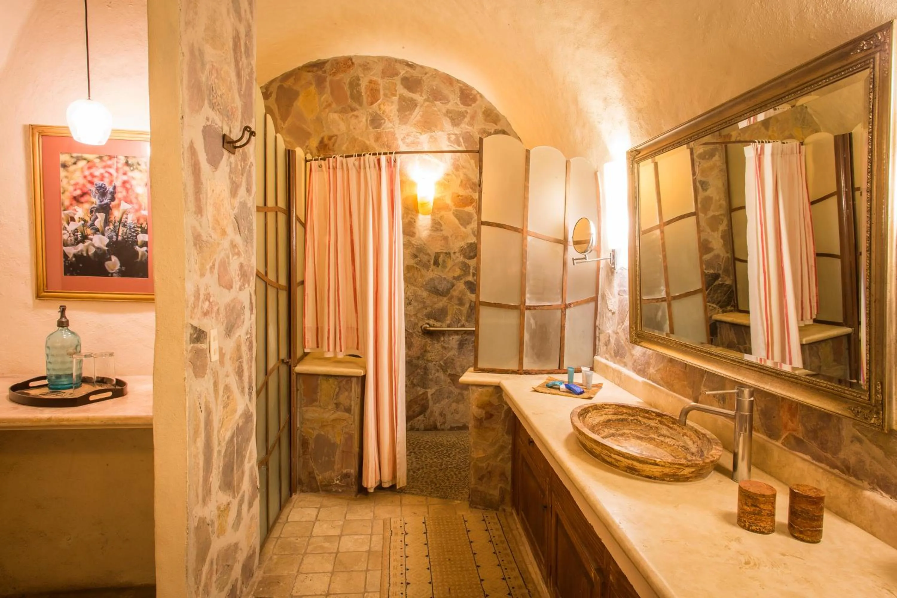 Bathroom in Hacienda San Gabriel de las Palmas