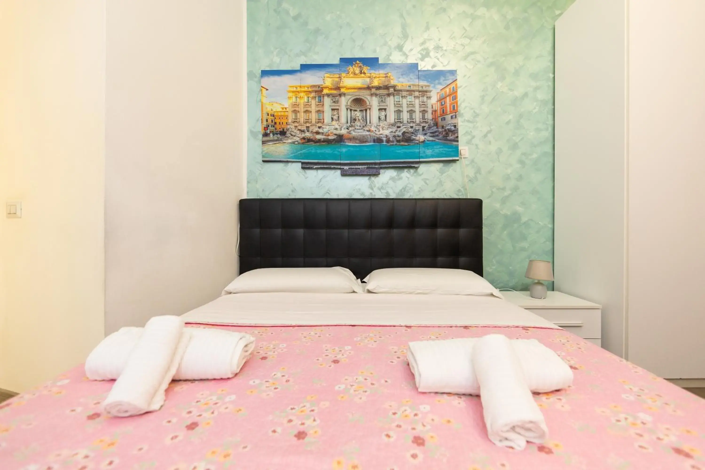 Deluxe Double Room with Bath in Imperiale Top Deluxe Double Room with Bath in Imperiale Top