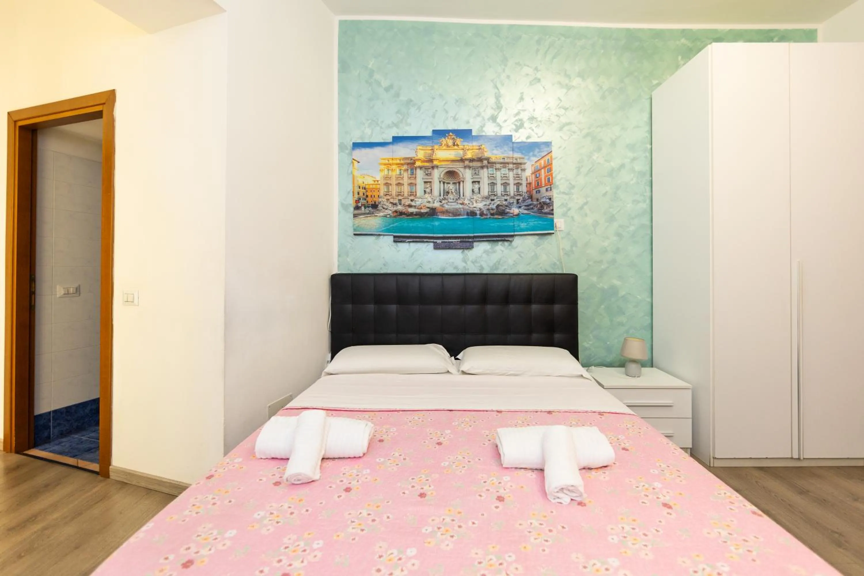 Bedroom, Bed in Imperiale Top