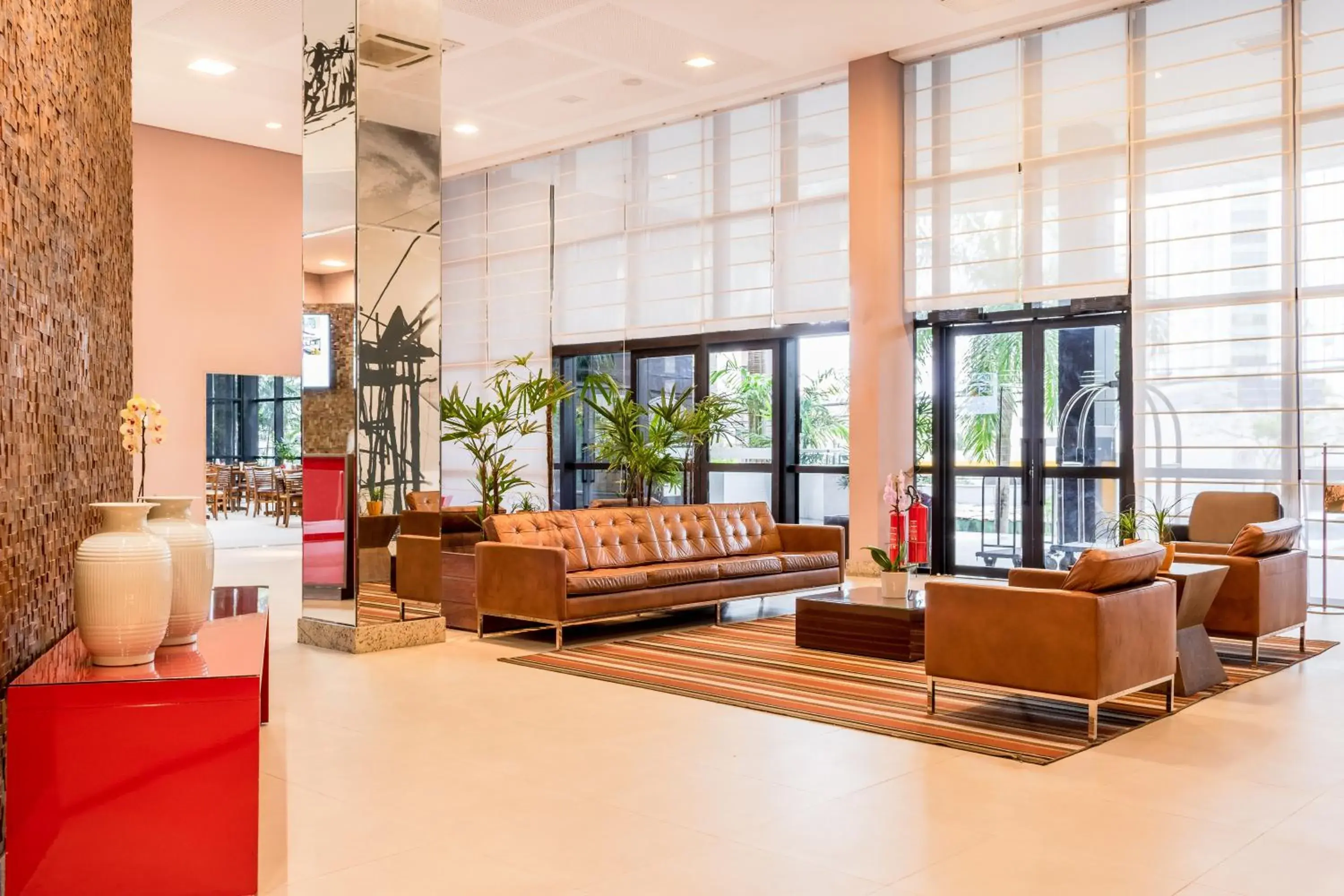 Lobby or reception in Mercure Salvador Boulevard Hotel Lobby or reception in Mercure Salvador Boulevard Hotel