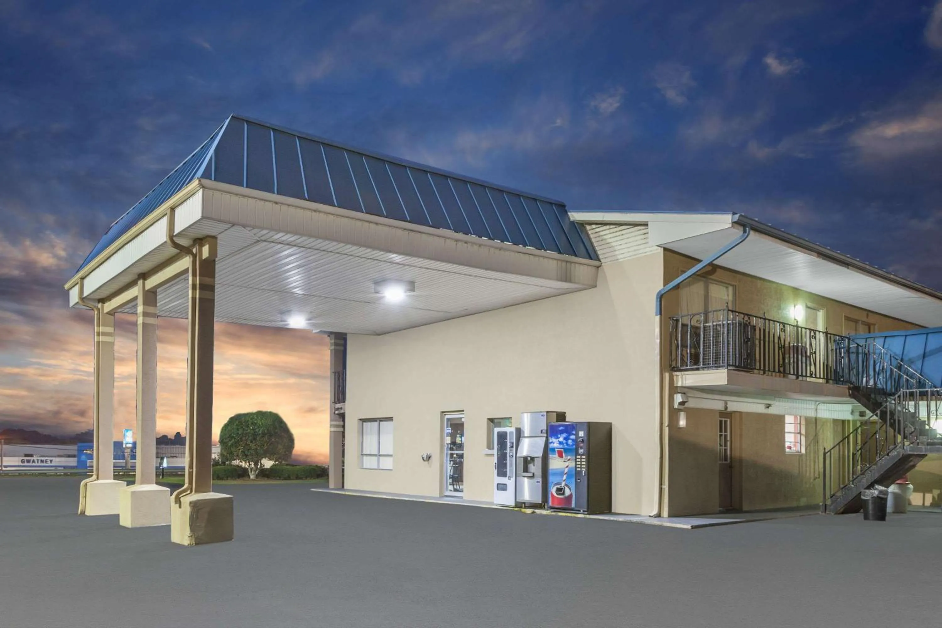 Property building in Days Inn by Wyndham Jacksonville