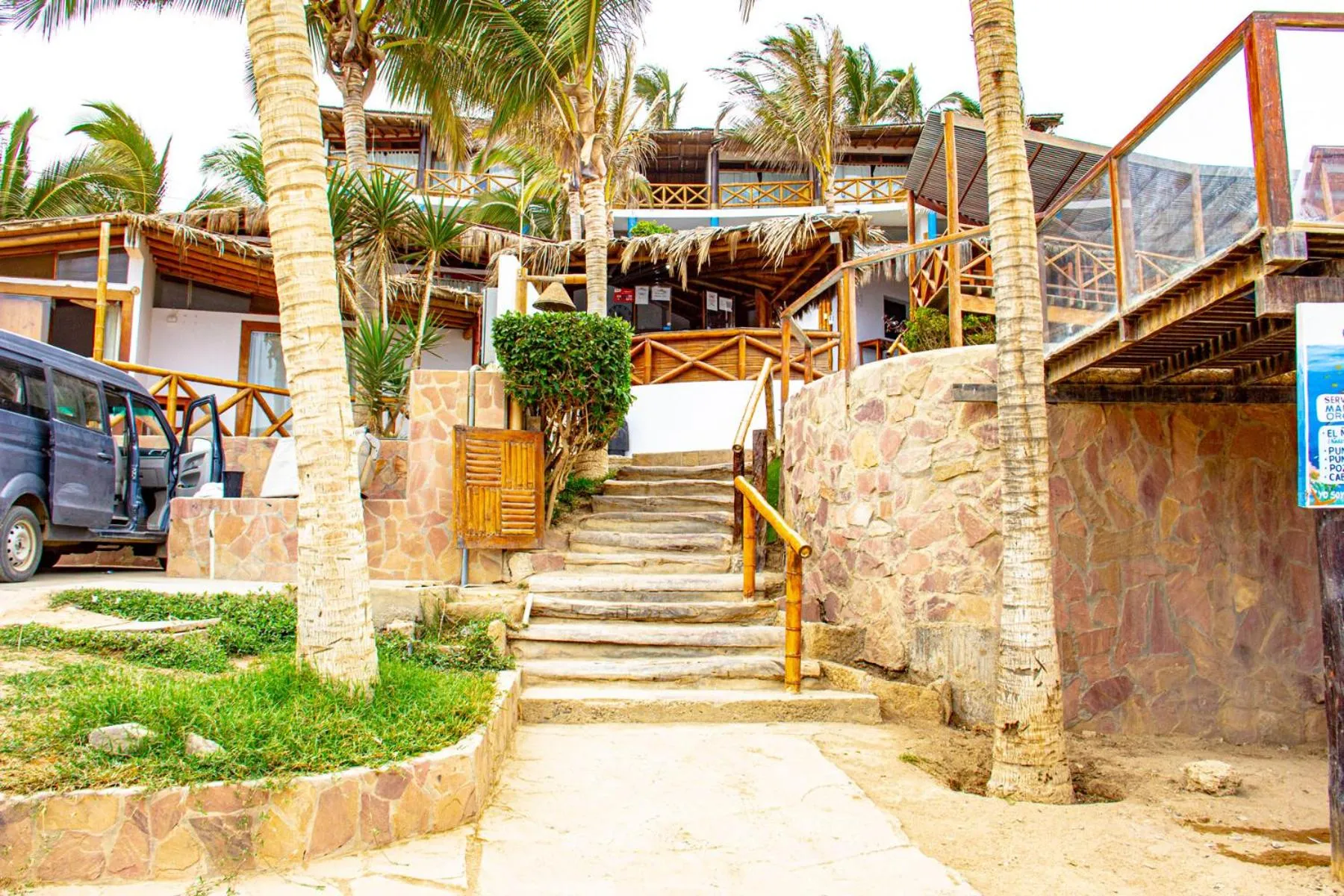 Hotel Costa Blanca de Vichayito