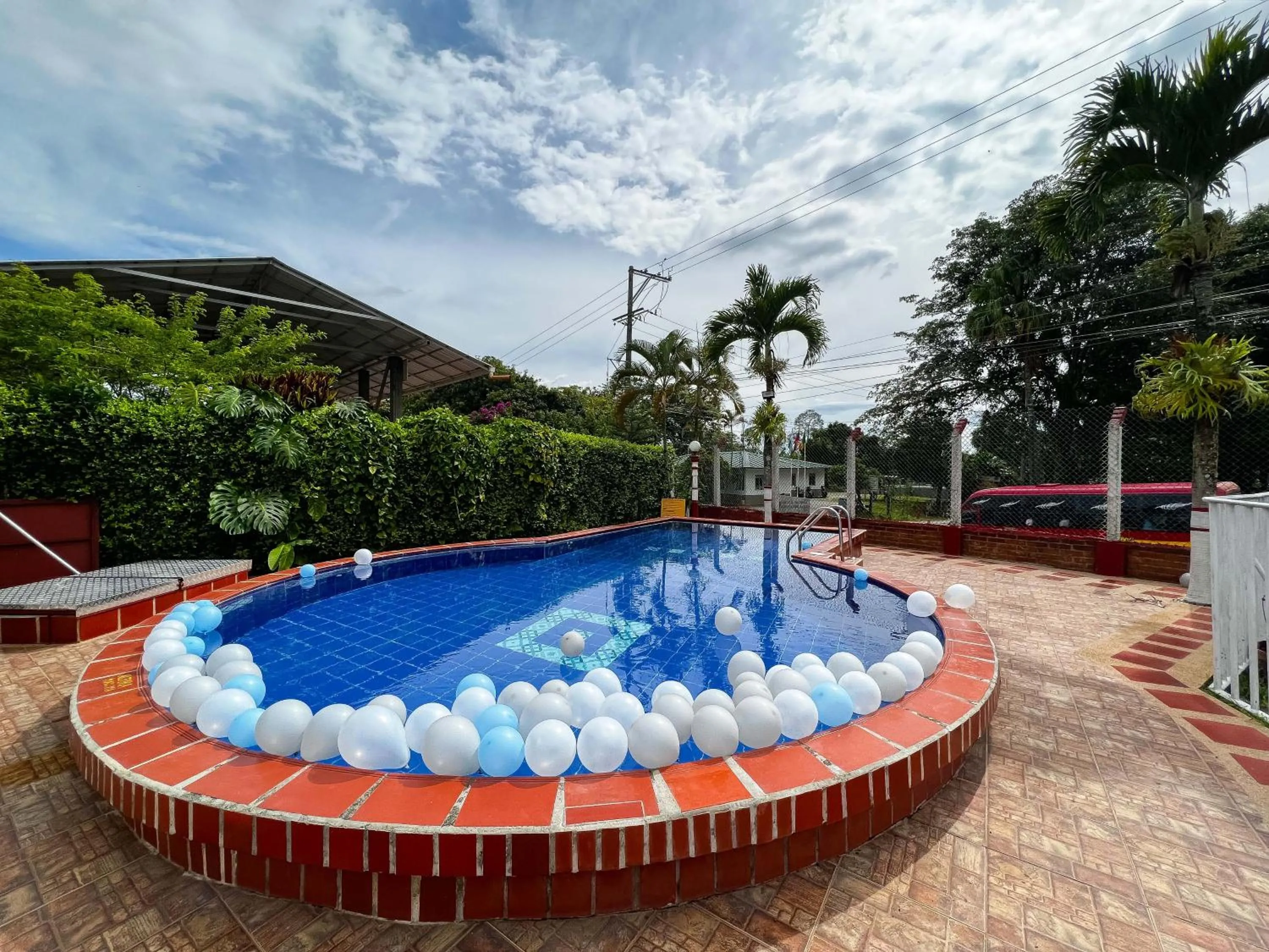 Swimming pool in Casa Campestre La Colombiana