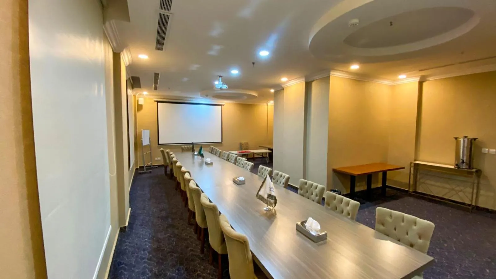 Meeting/conference room in Al Maali Hotel Jazan