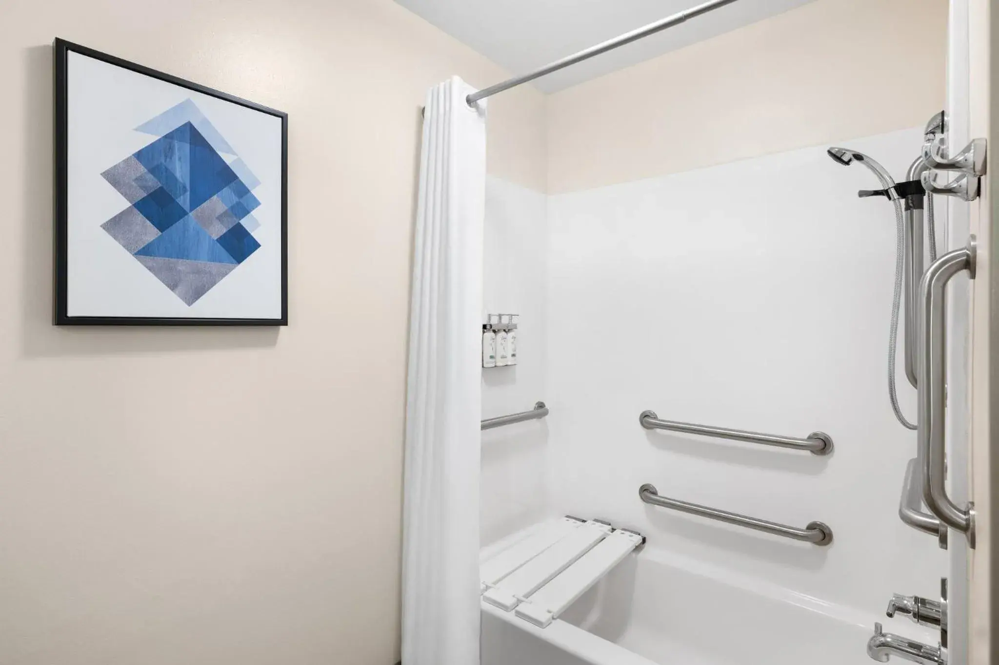 Queen Studio with Two Queen Beds - Hearing Accessible - Non-Smoking in Candlewood Suites Sioux Falls by IHG Queen Studio with Two Queen Beds - Hearing Accessible - Non-Smoking in Candlewood Suites Sioux Falls by IHG