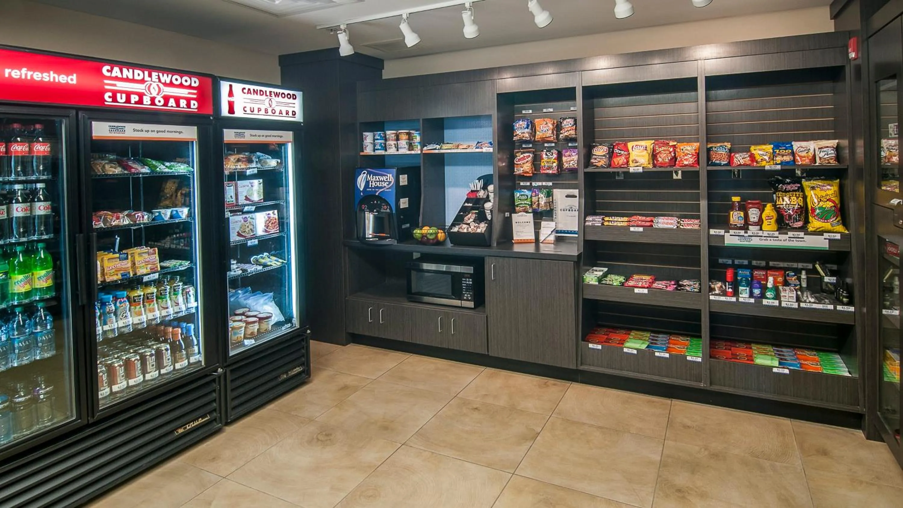 Restaurant/places to eat in Candlewood Suites Sioux Falls by IHG