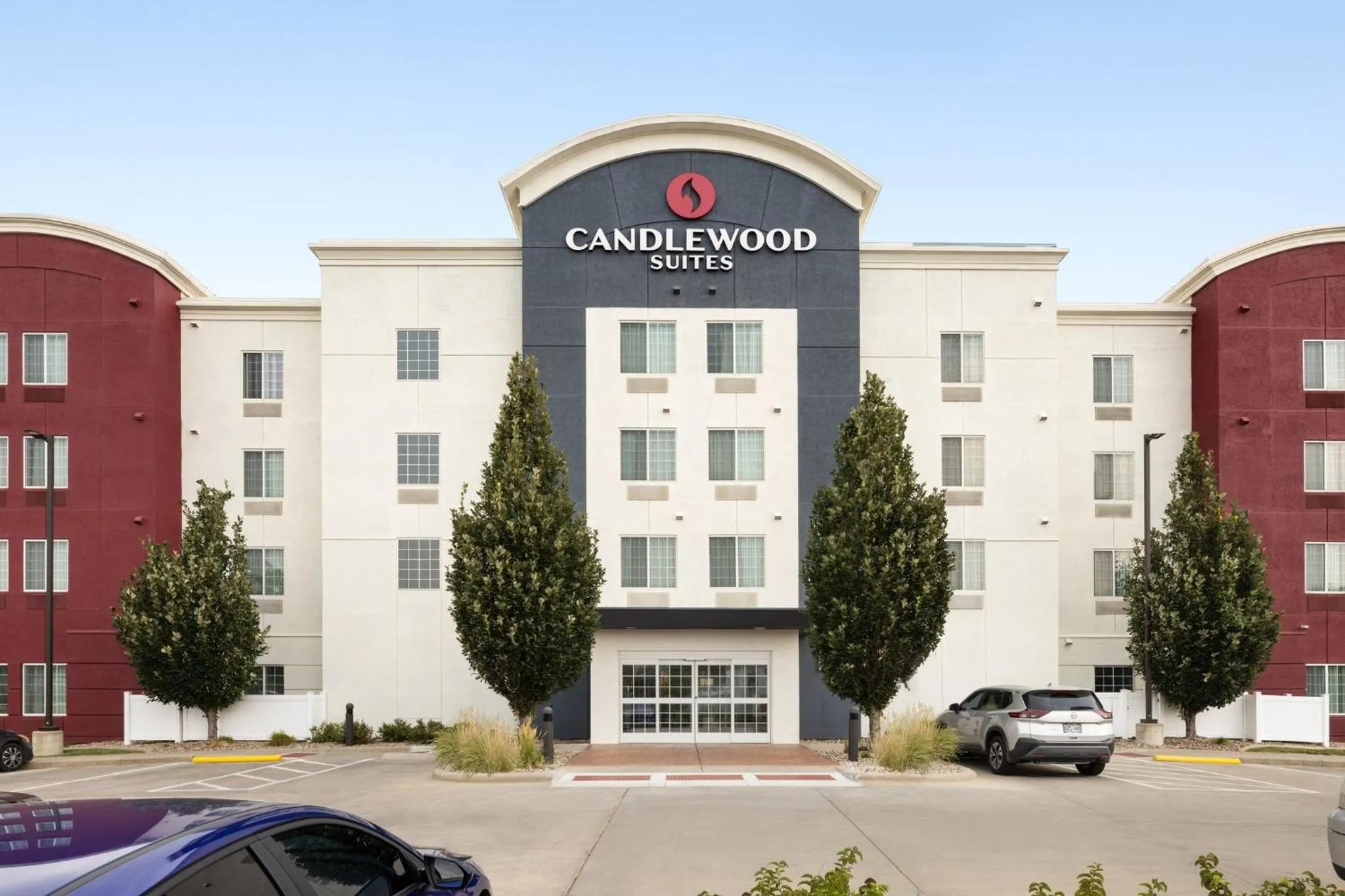 Property building in Candlewood Suites Sioux Falls by IHG