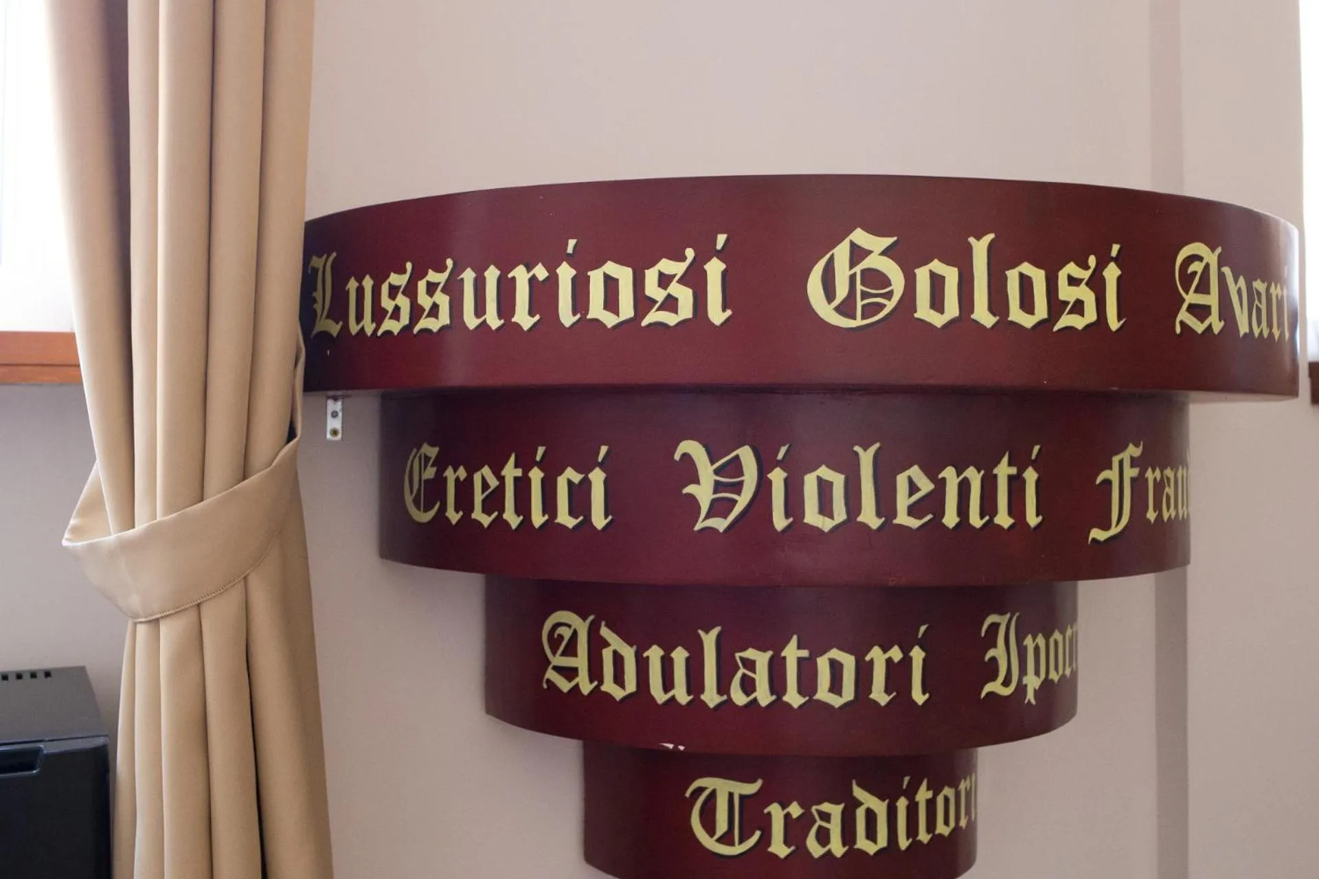 Decorative detail in B&B Sosta Flegrea