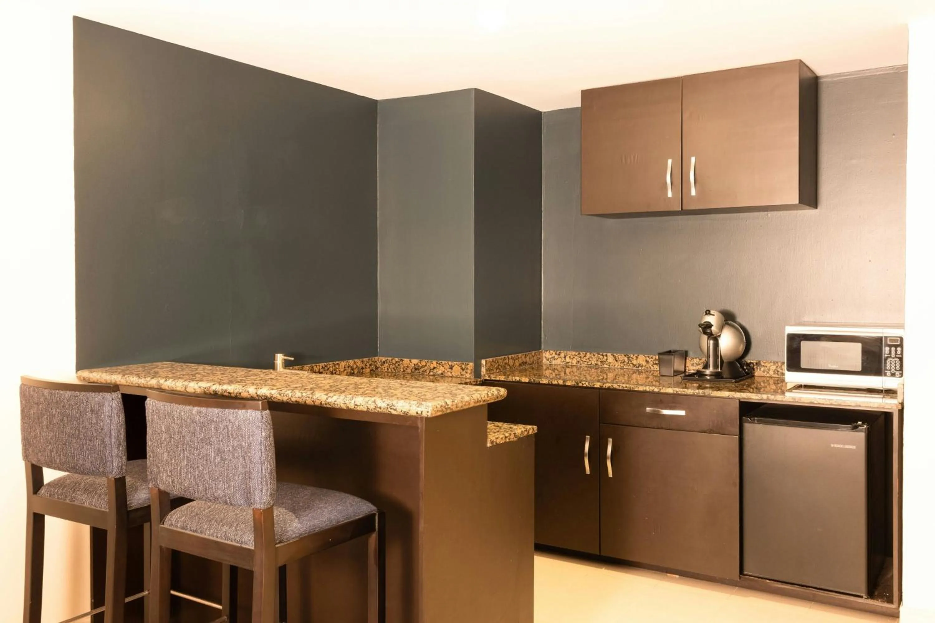 Kitchen or kitchenette in Courtyard Toluca Tollocan