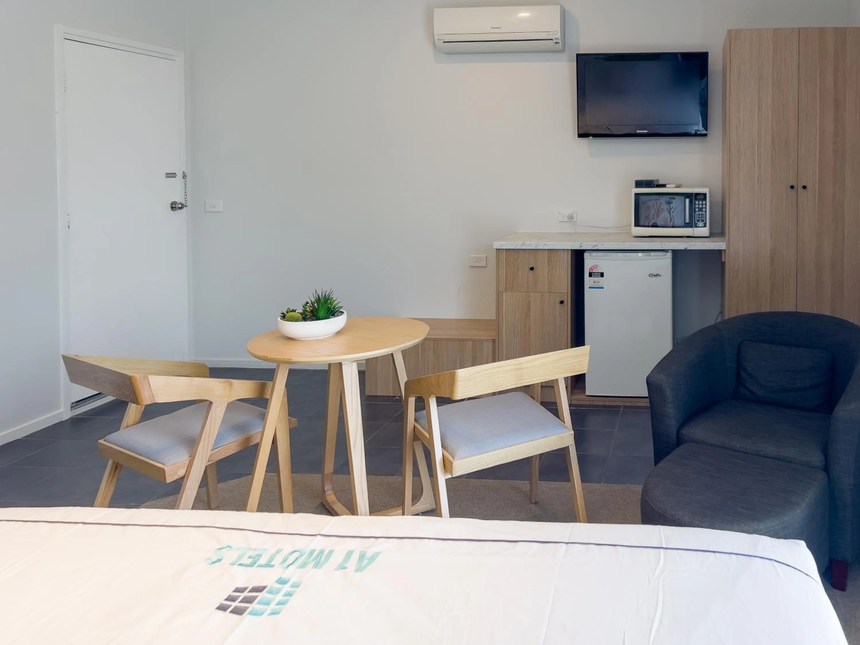 Area and facilities in A1 Motels and Apartments Port Fairy