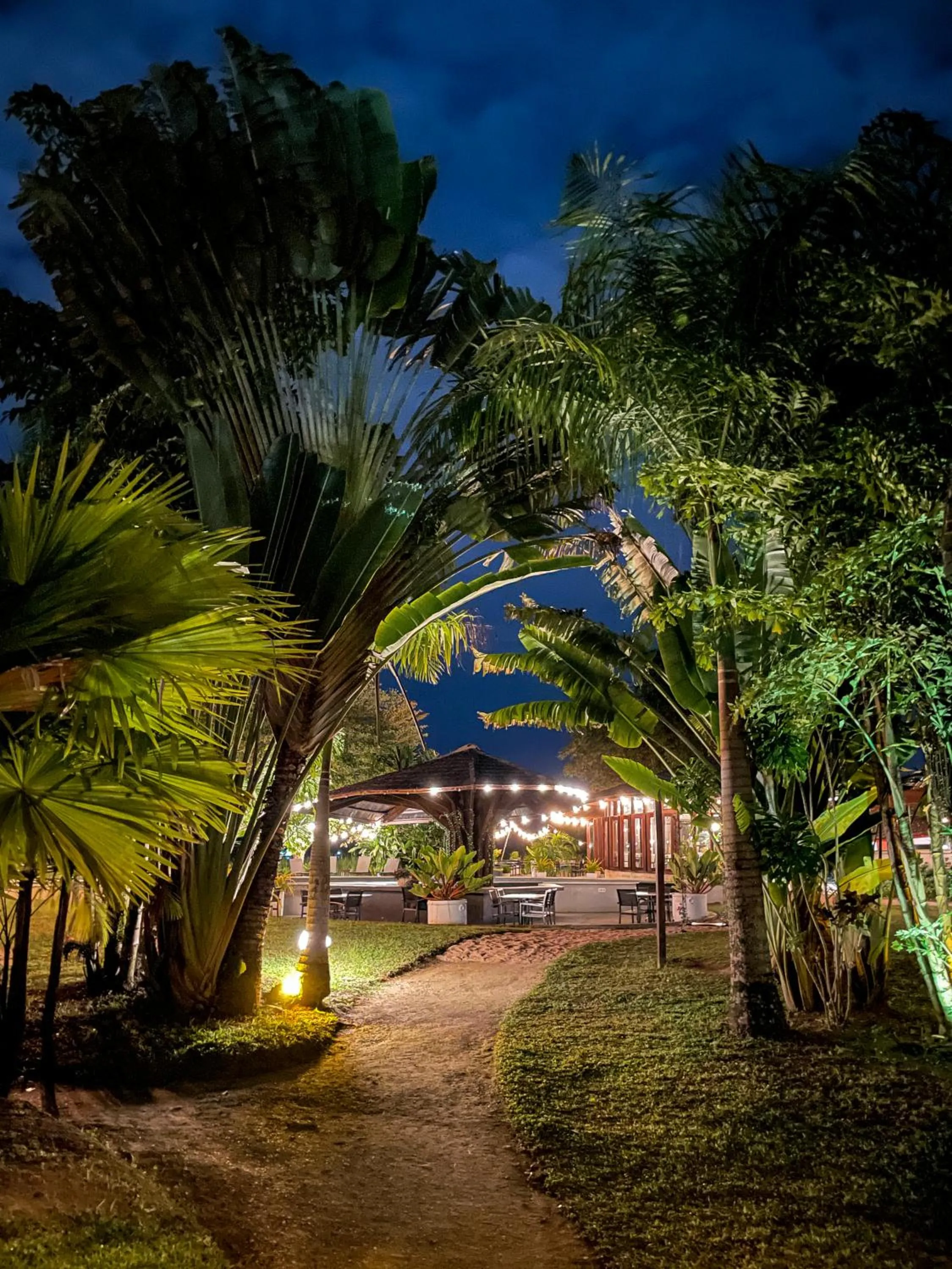 Night in Houttuyn Wellness River Resort