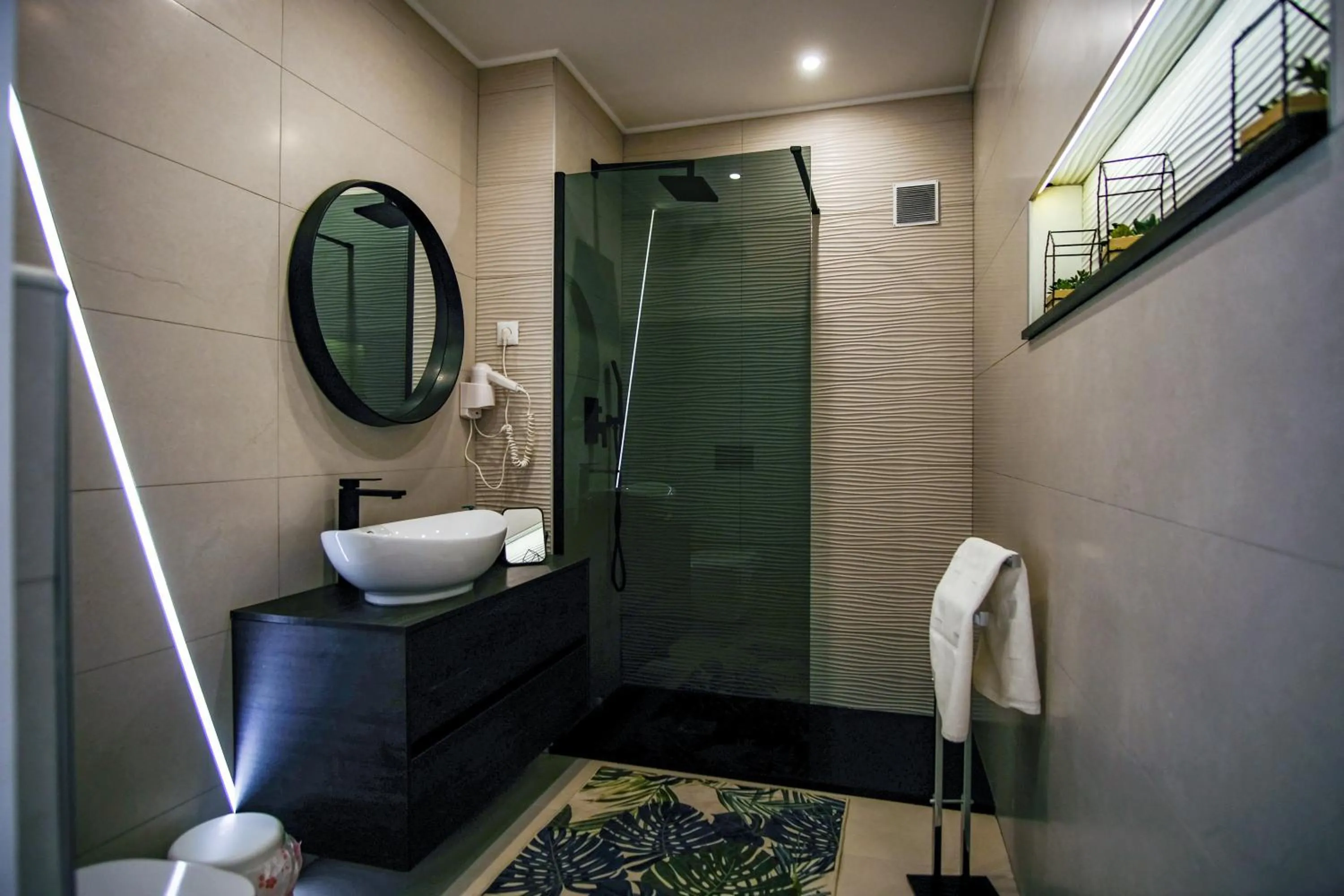 Bathroom in Préstige Holidays Alojamentos