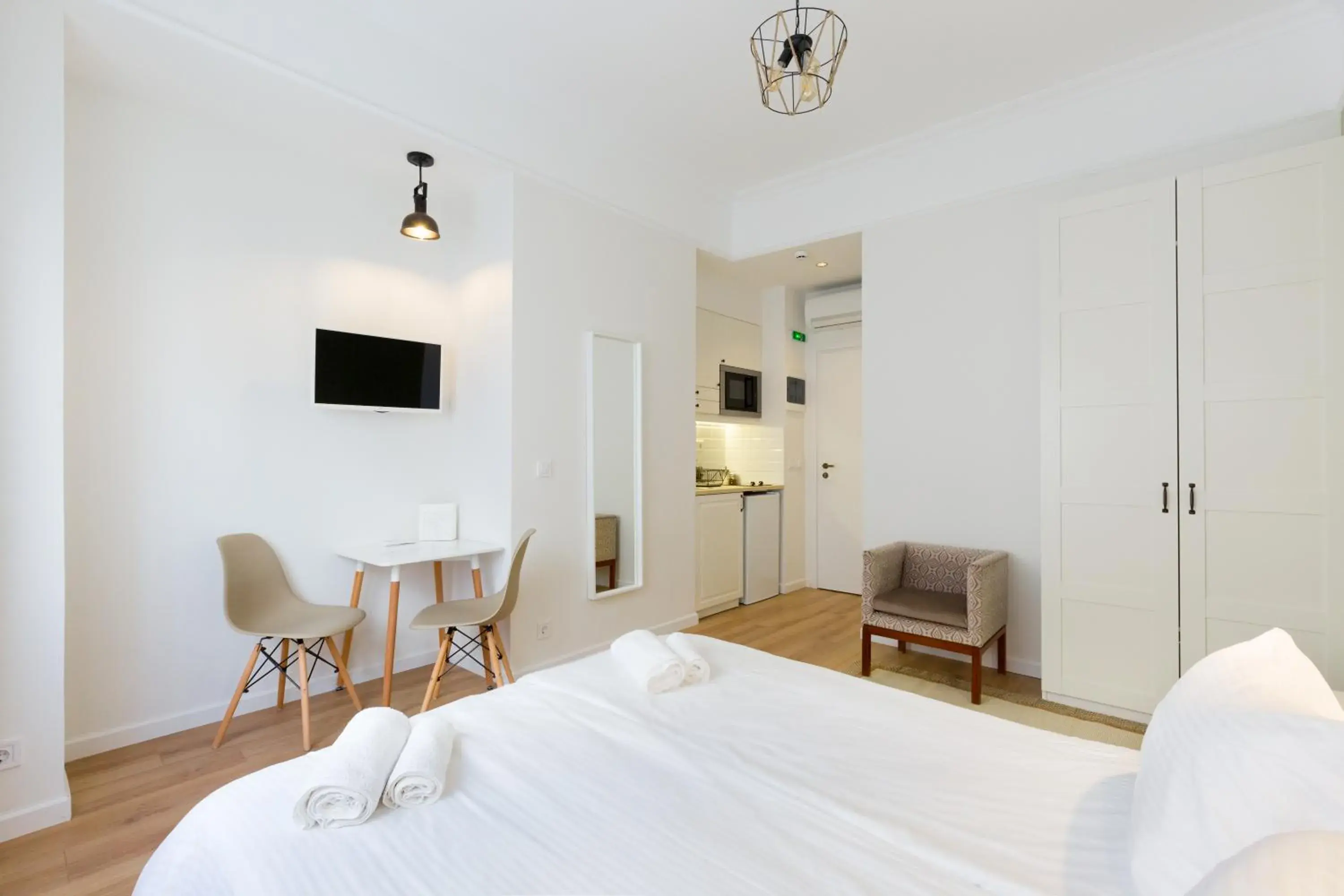 Photo of the whole room, Bed in Dinostratus House - Boutique Studios Photo of the whole room, Bed in Dinostratus House - Boutique Studios