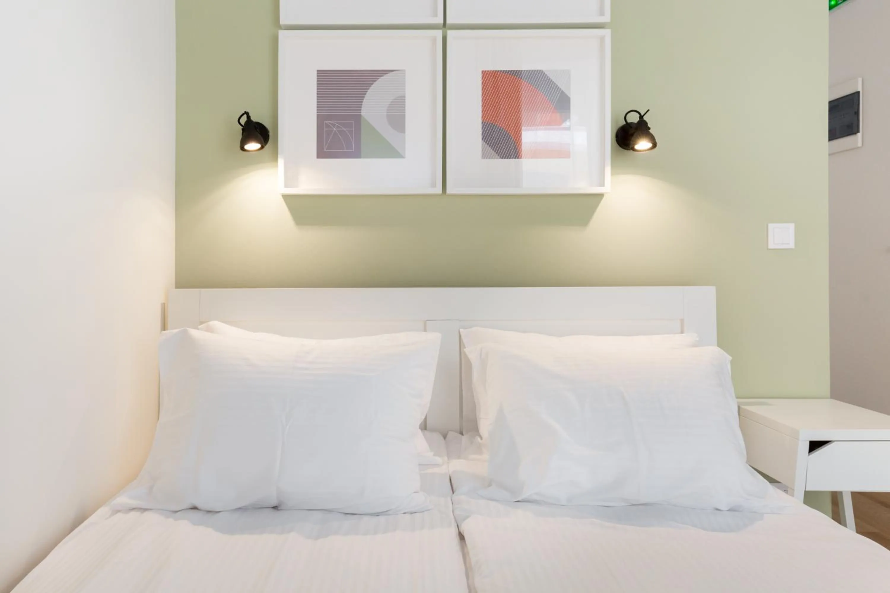 Bed in Dinostratus House