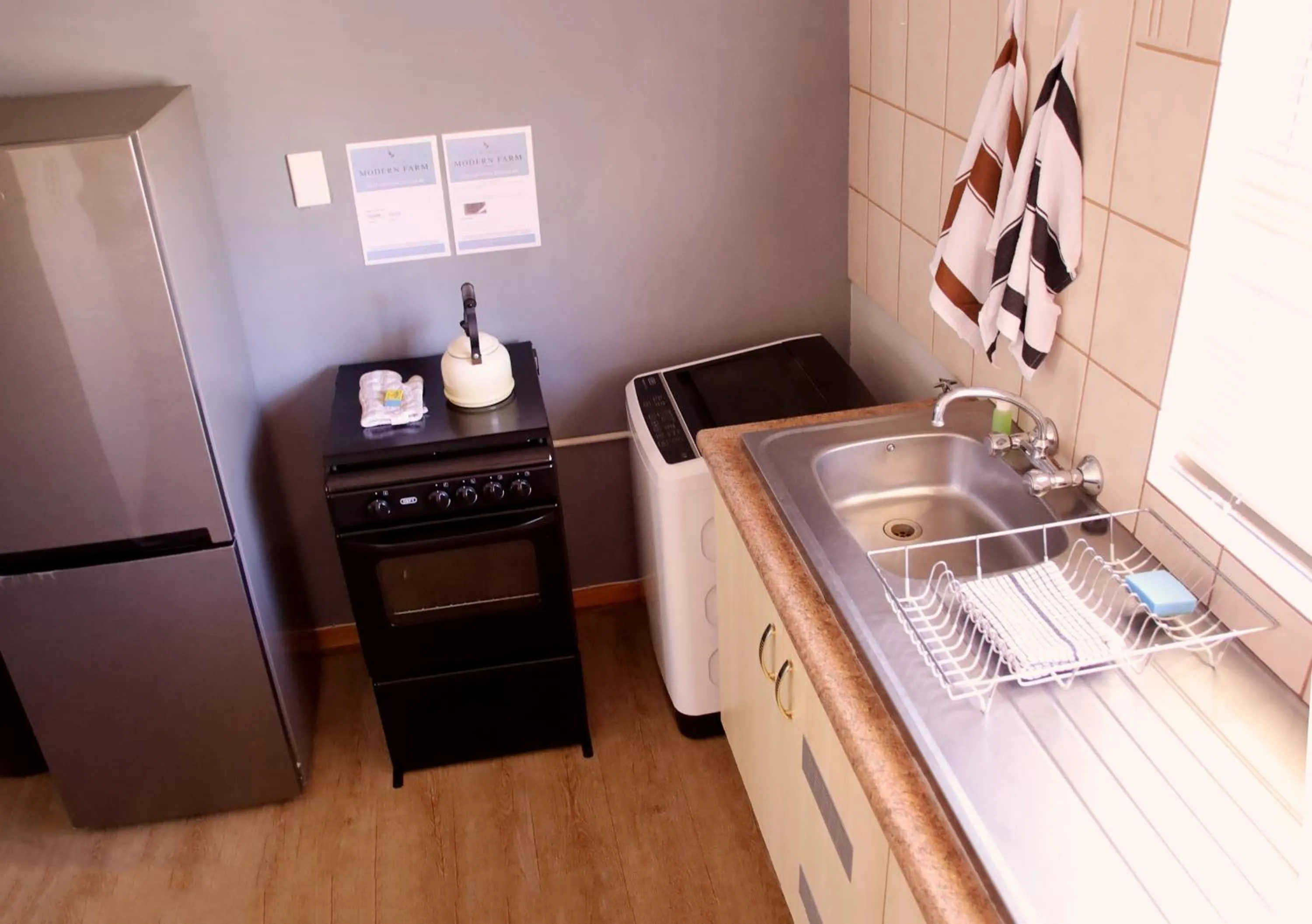 Kitchen or kitchenette in Modern Farm