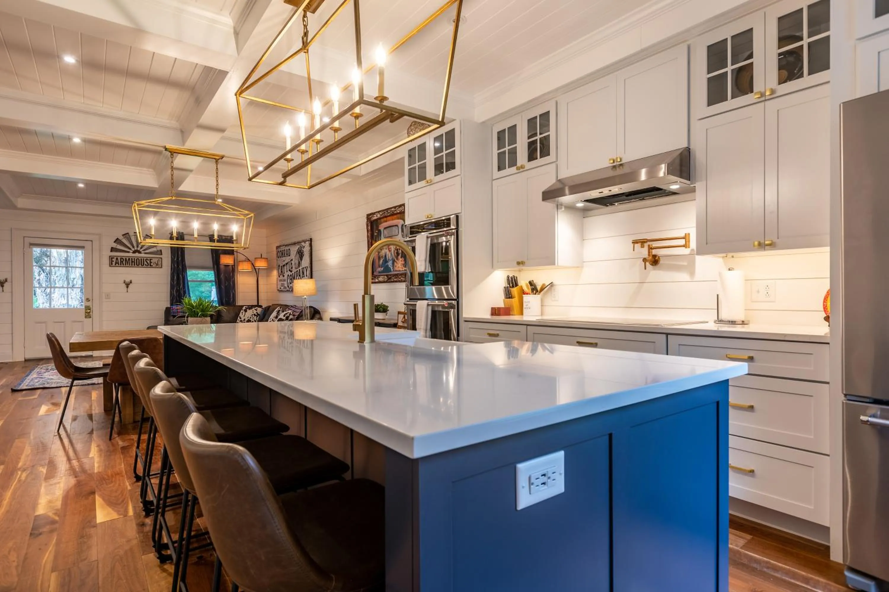 Kitchen or kitchenette in The Barnstead Inn