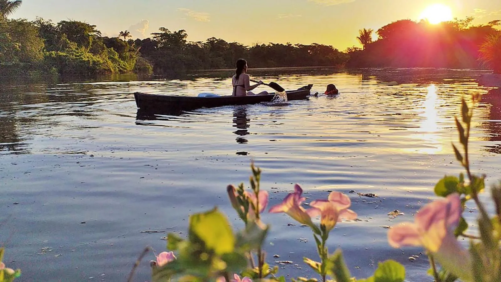 Activities in Amazon Oasis Floating Lodge