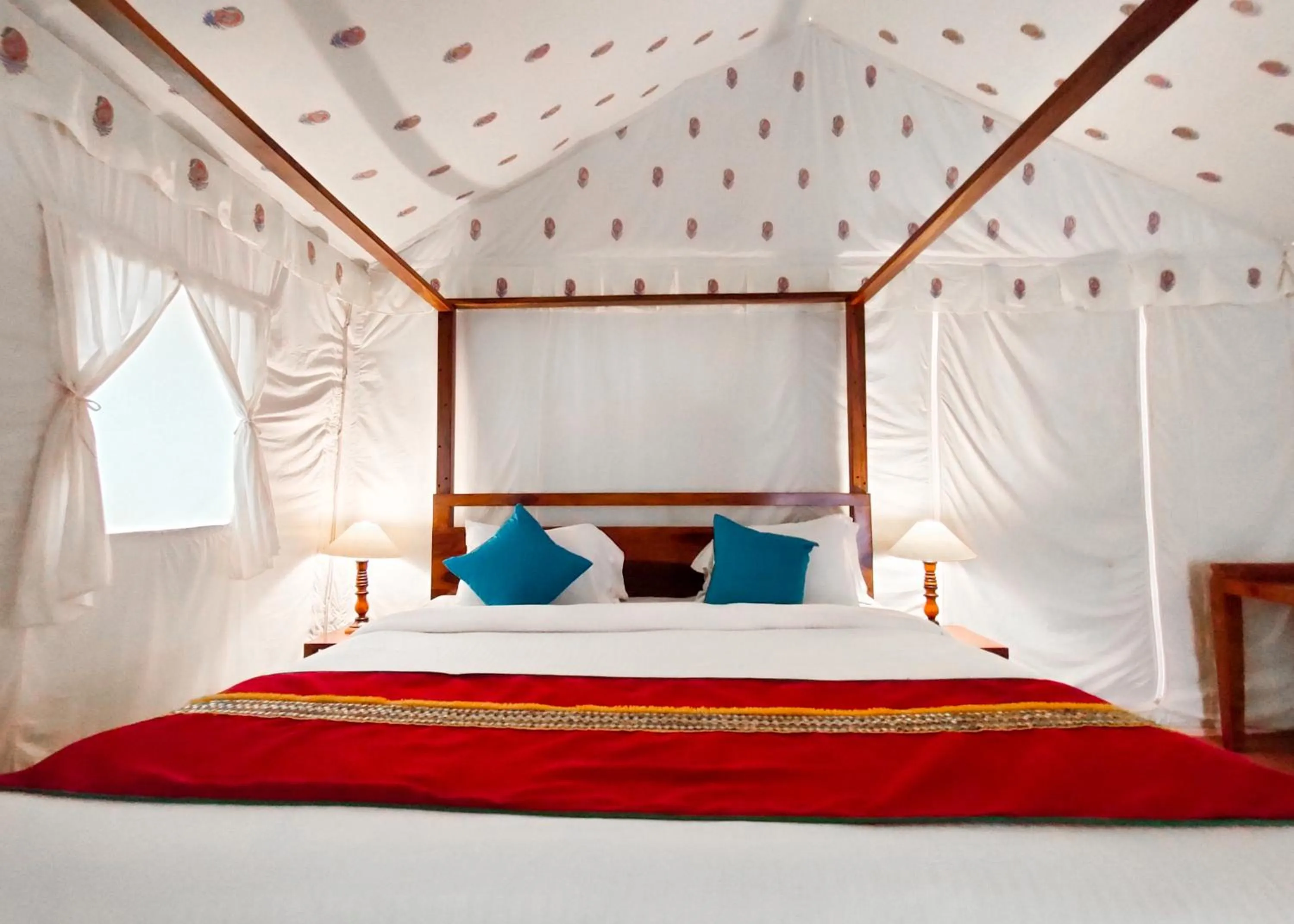 Bedroom in Bijolai Palace - A Inde Hotel , Jodhpur