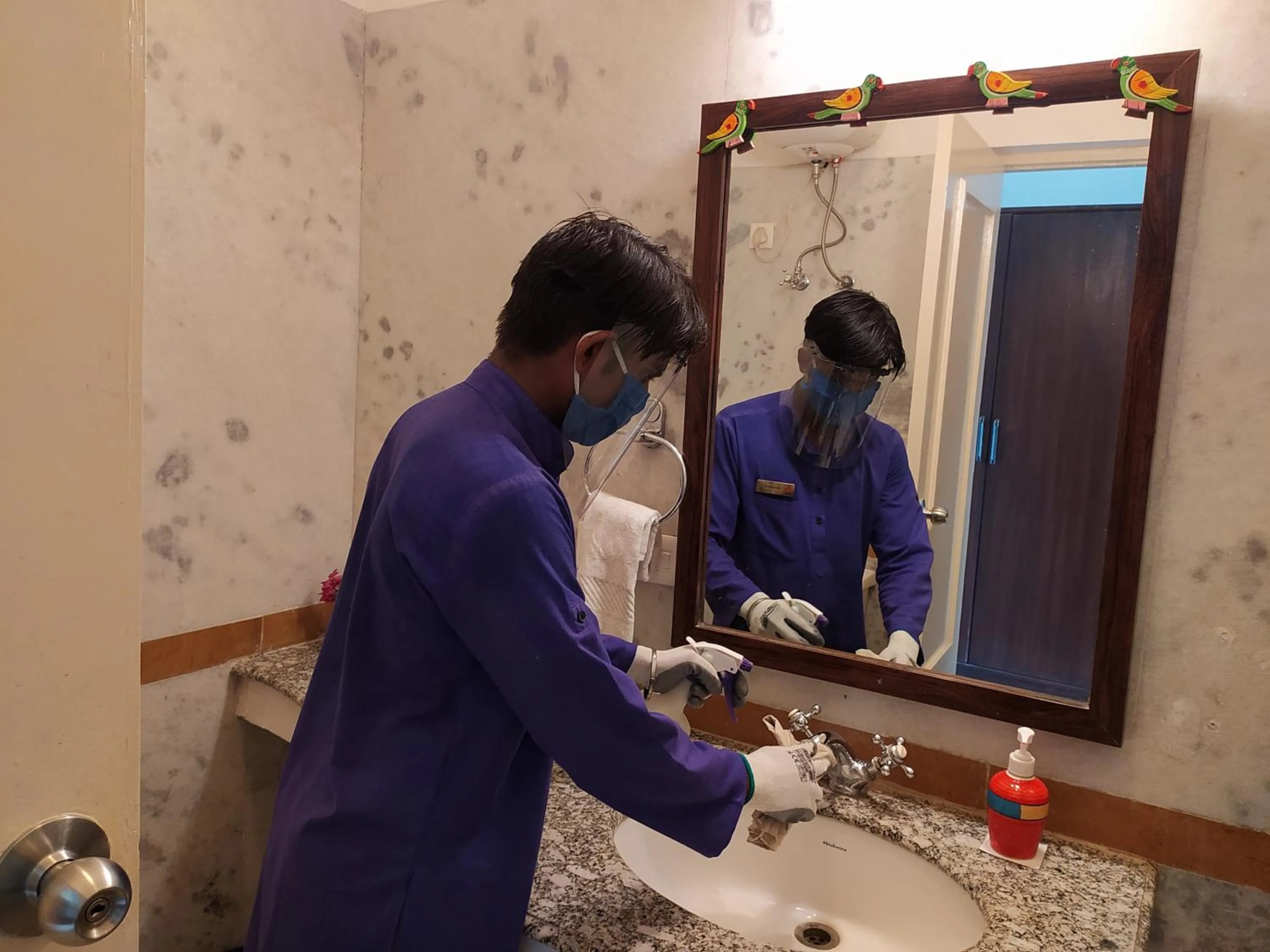 Bathroom in Bijolai Palace - A Inde Hotel , Jodhpur