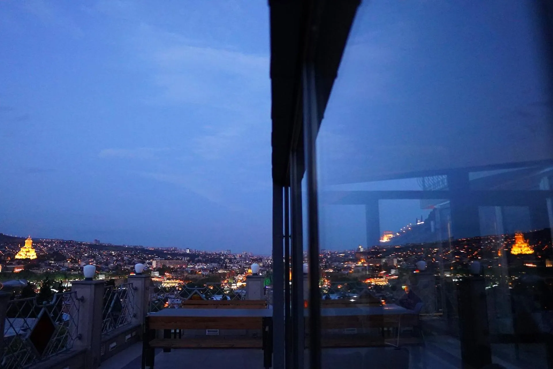 Neighbourhood in Hotel Flower