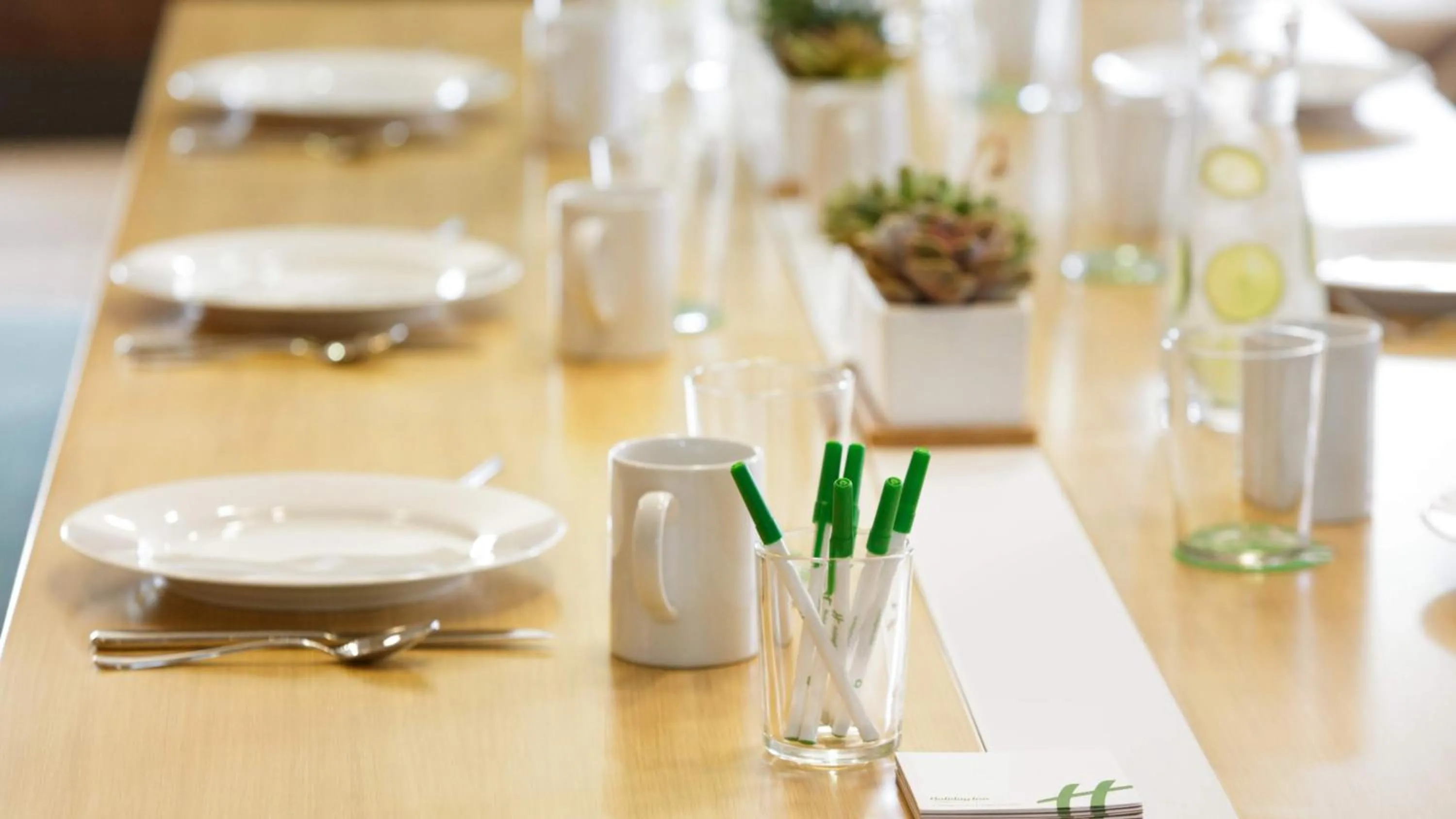 Meeting/conference room in Holiday Inn & Suites Makati by IHG