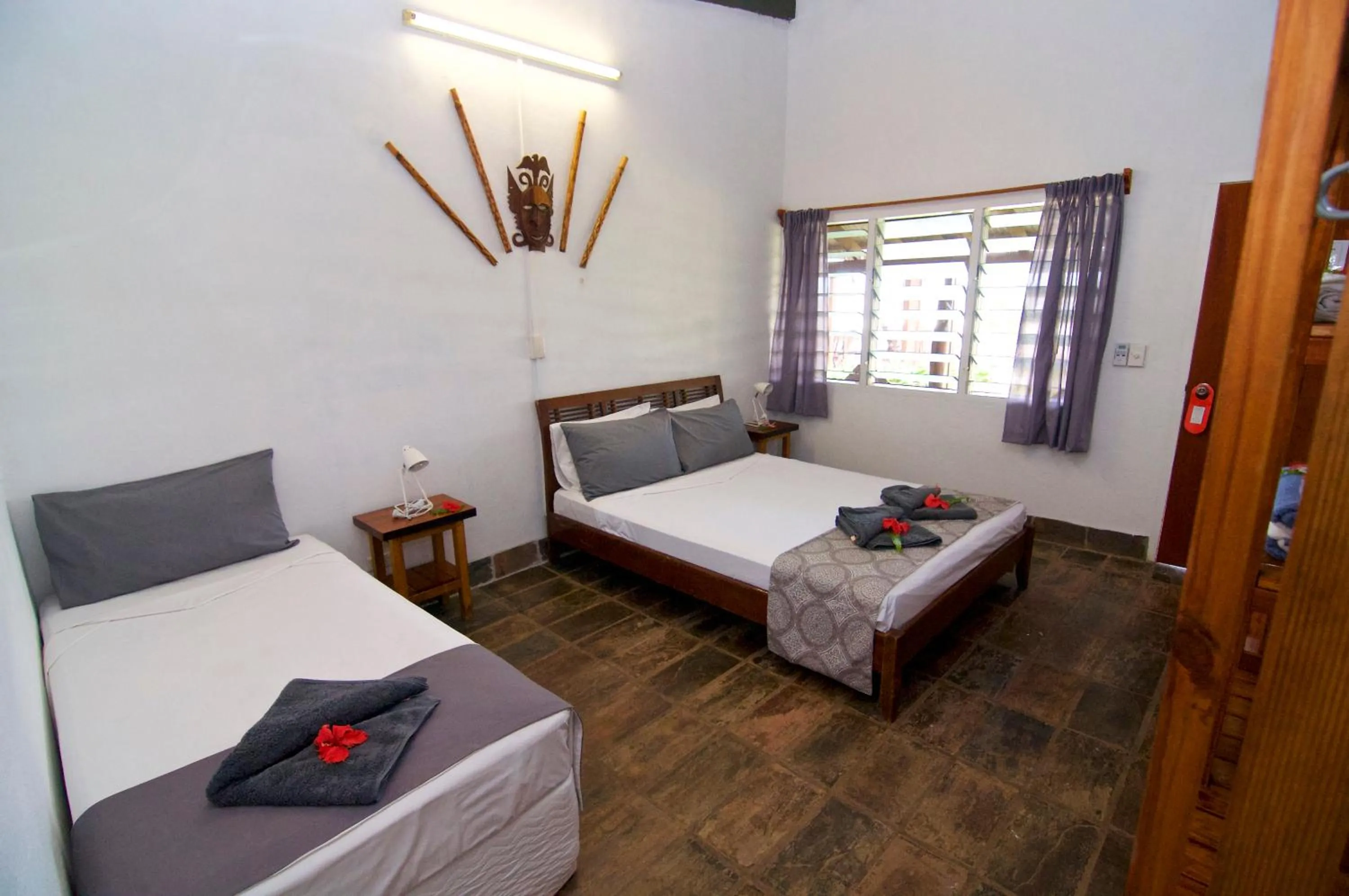 Bed in Deco Stop Lodge