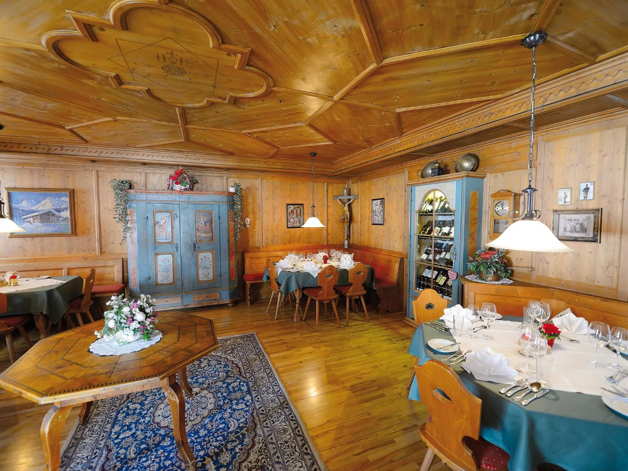 Restaurant/places to eat in Hotel Omesberg