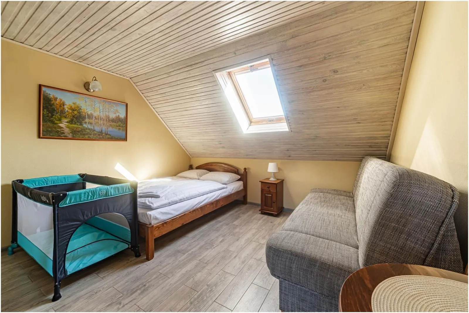 Bed in Willa Marlin